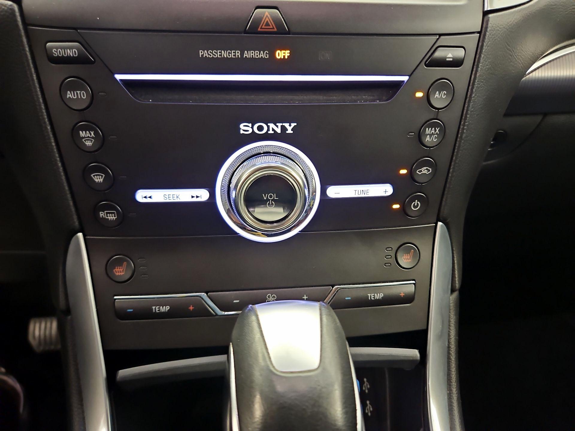 Thumbnail: 2017 Ford Edge - 17