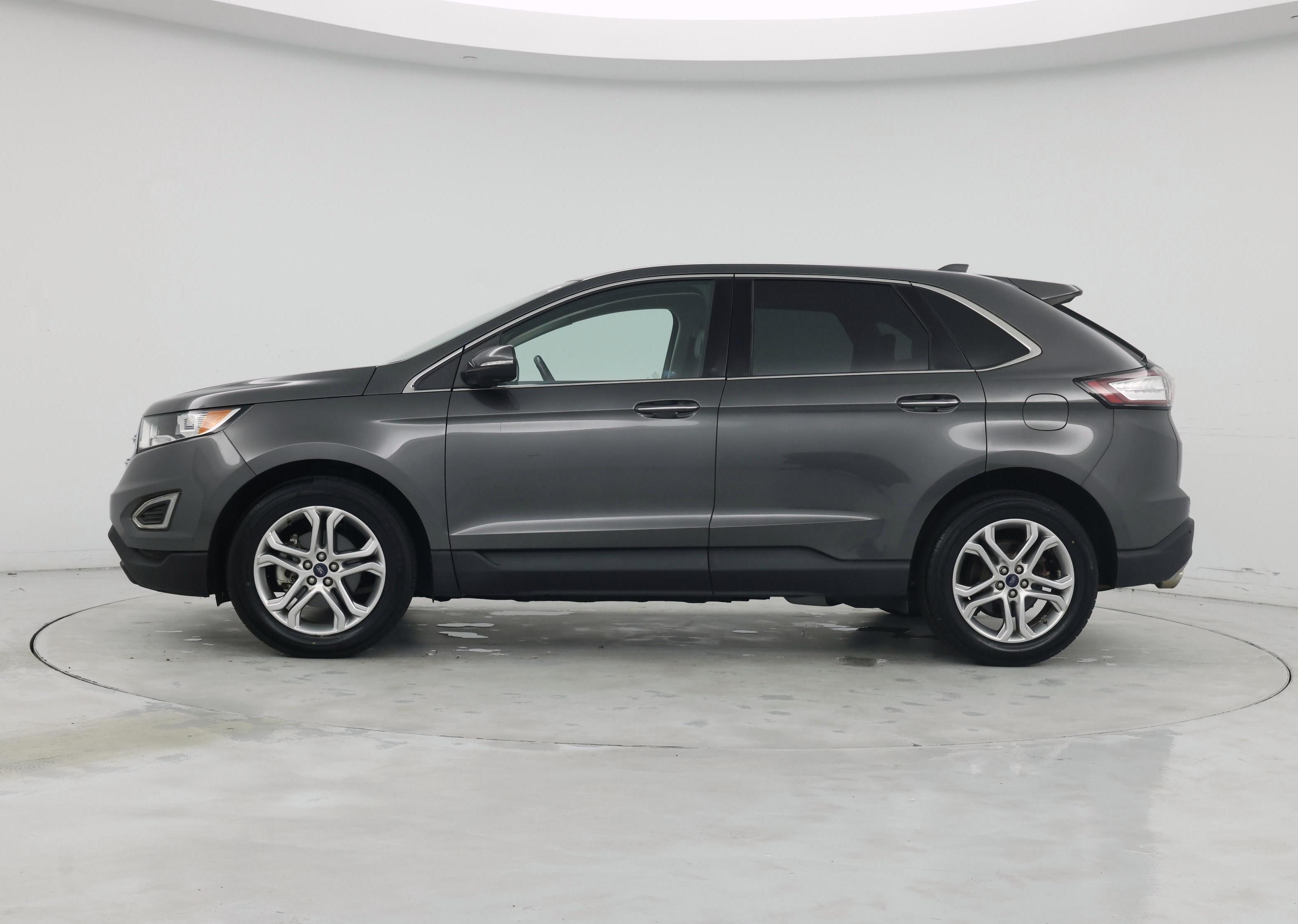 Thumbnail: 2017 Ford Edge - 3