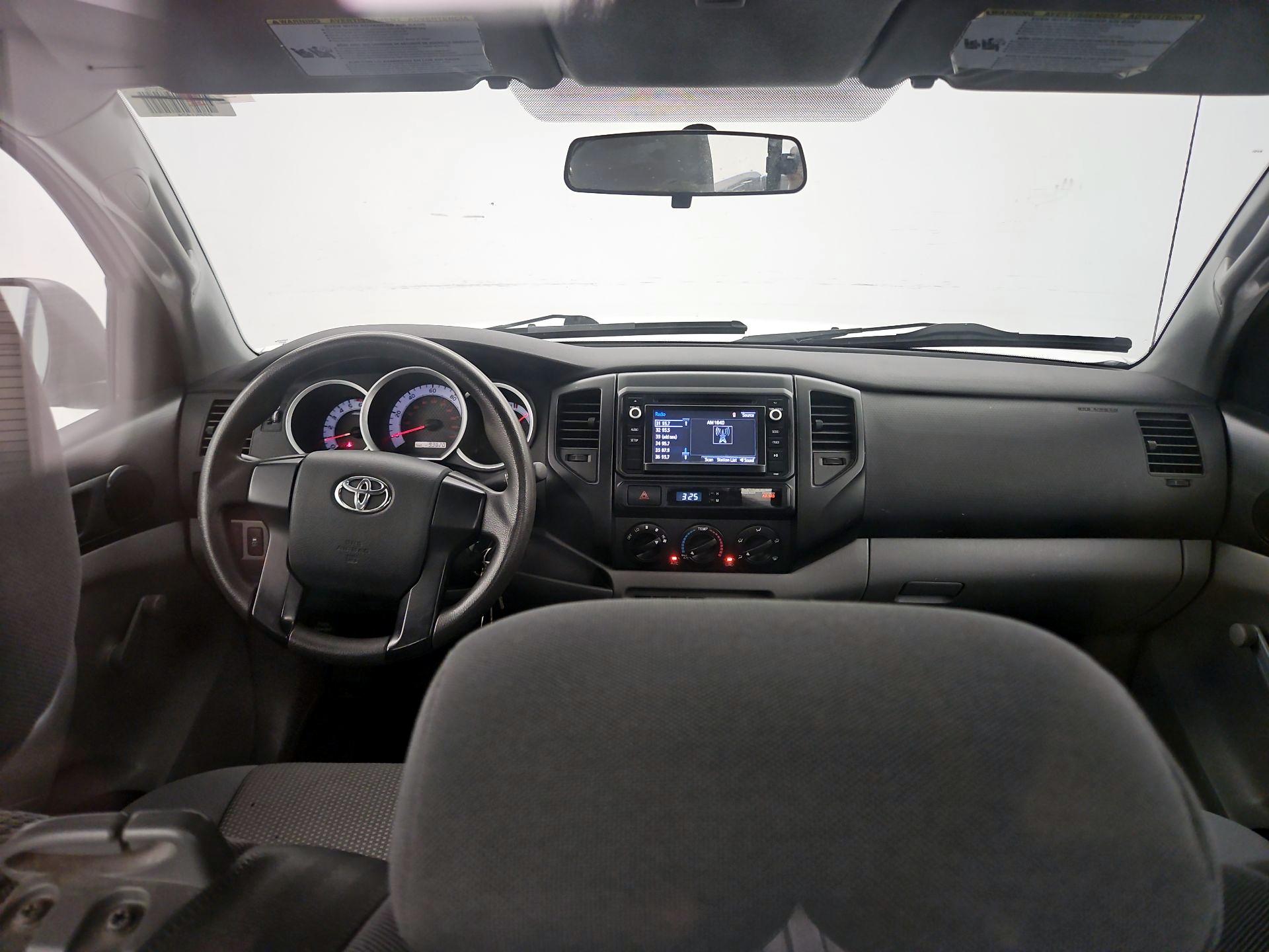 Thumbnail: 2014 Toyota Tacoma - 9