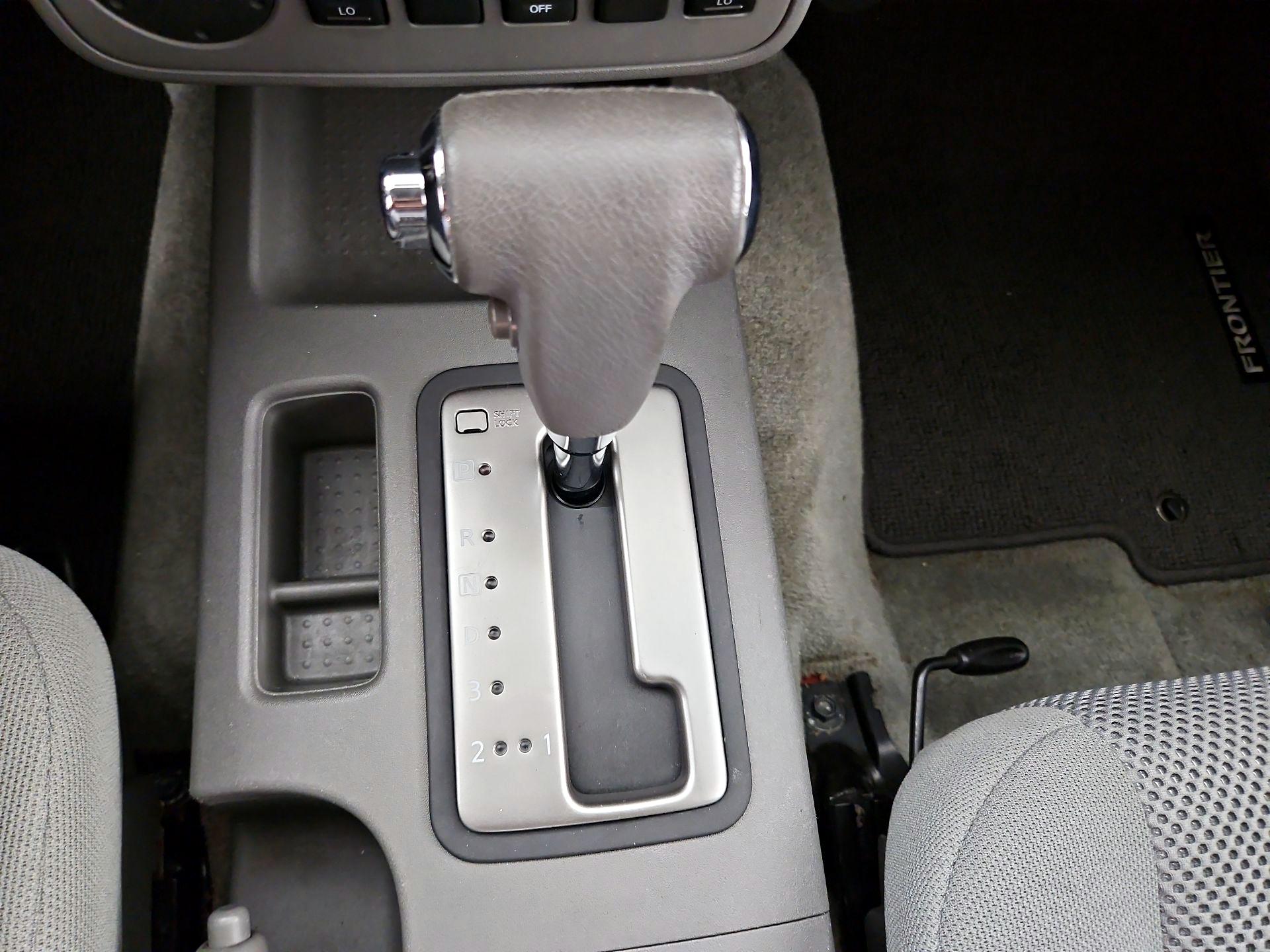 Thumbnail: 2016 Nissan Frontier - 17