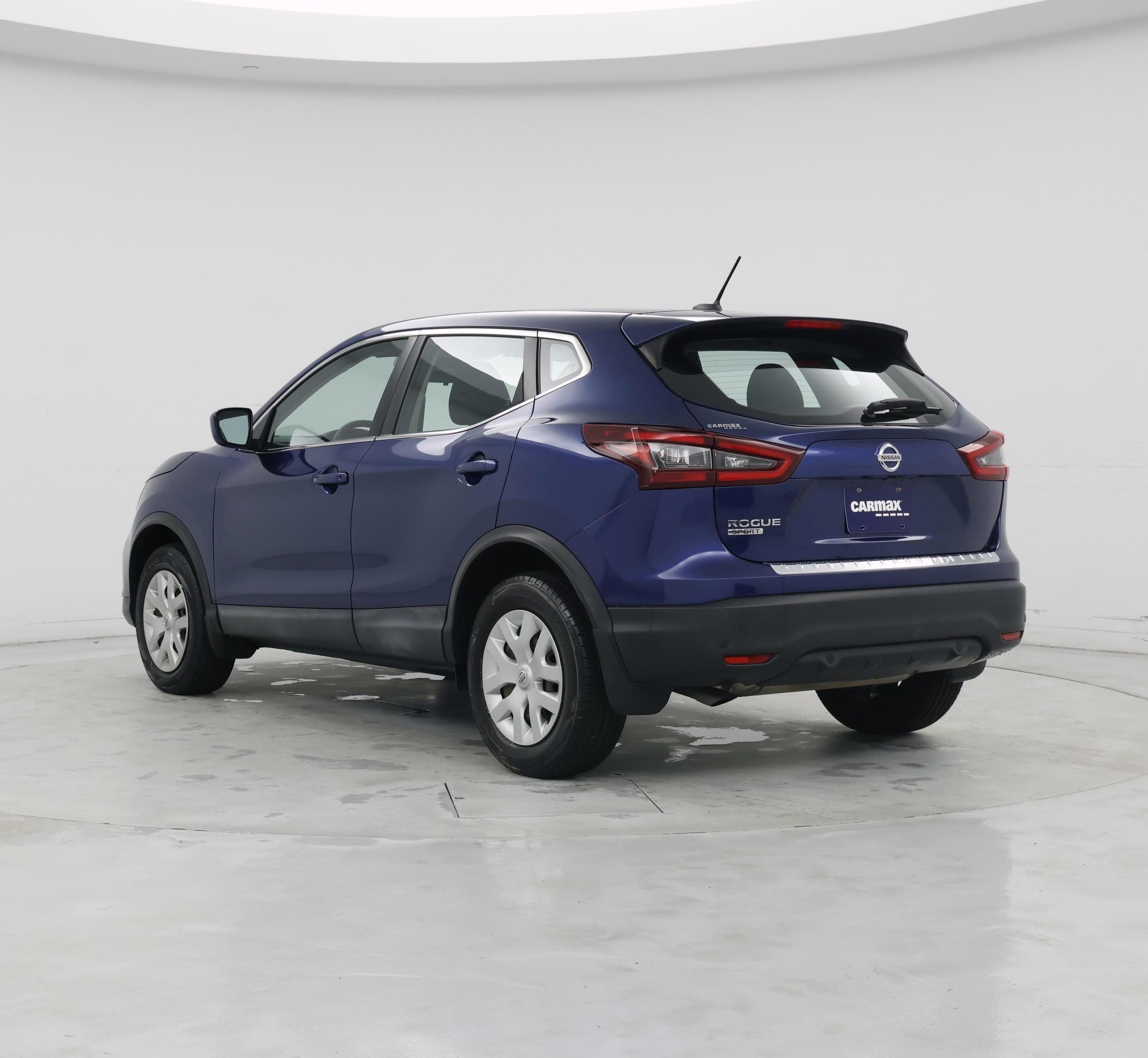 Thumbnail: 2020 Nissan Rogue Sport - 2
