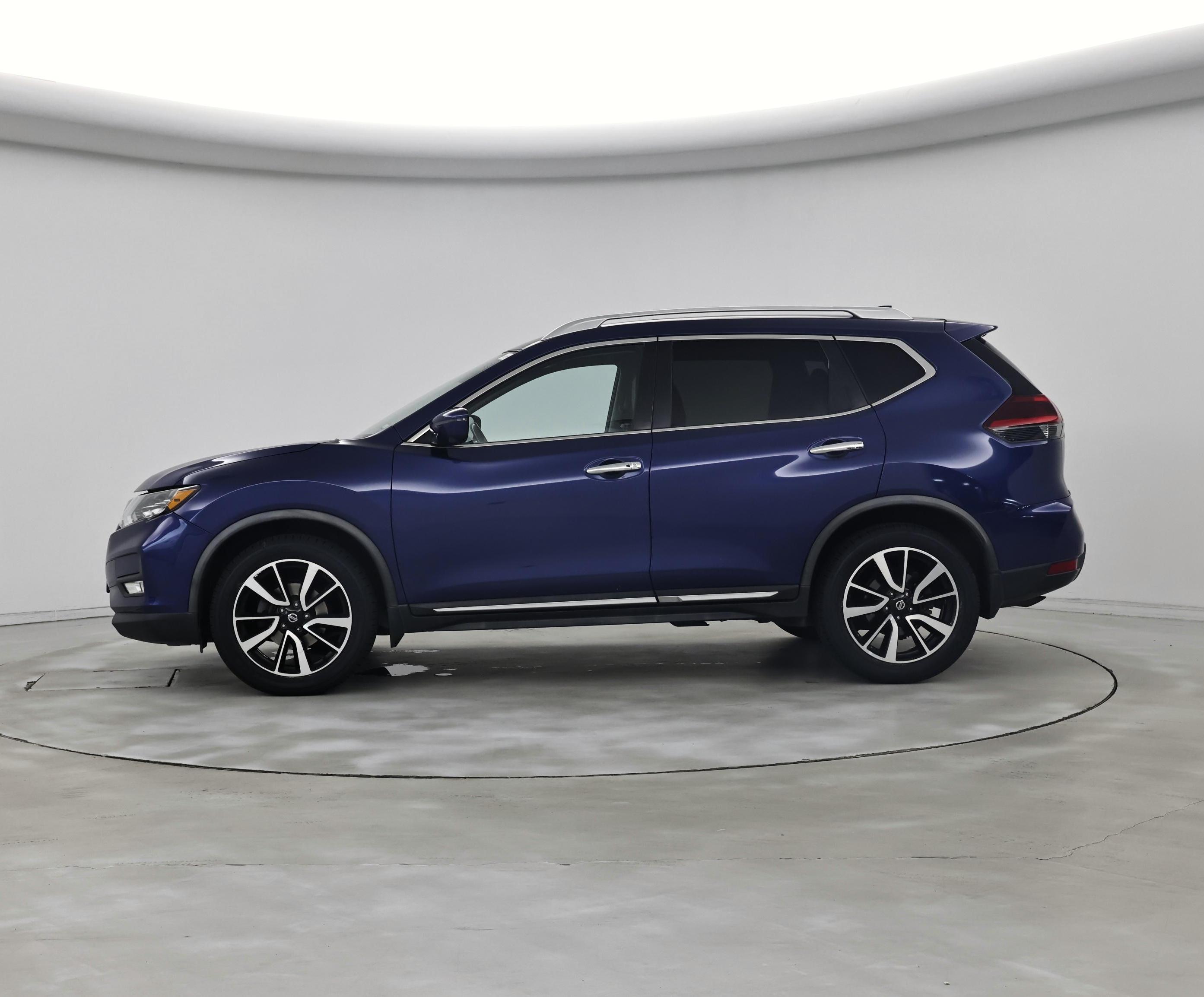 Thumbnail: 2018 Nissan Rogue - 3