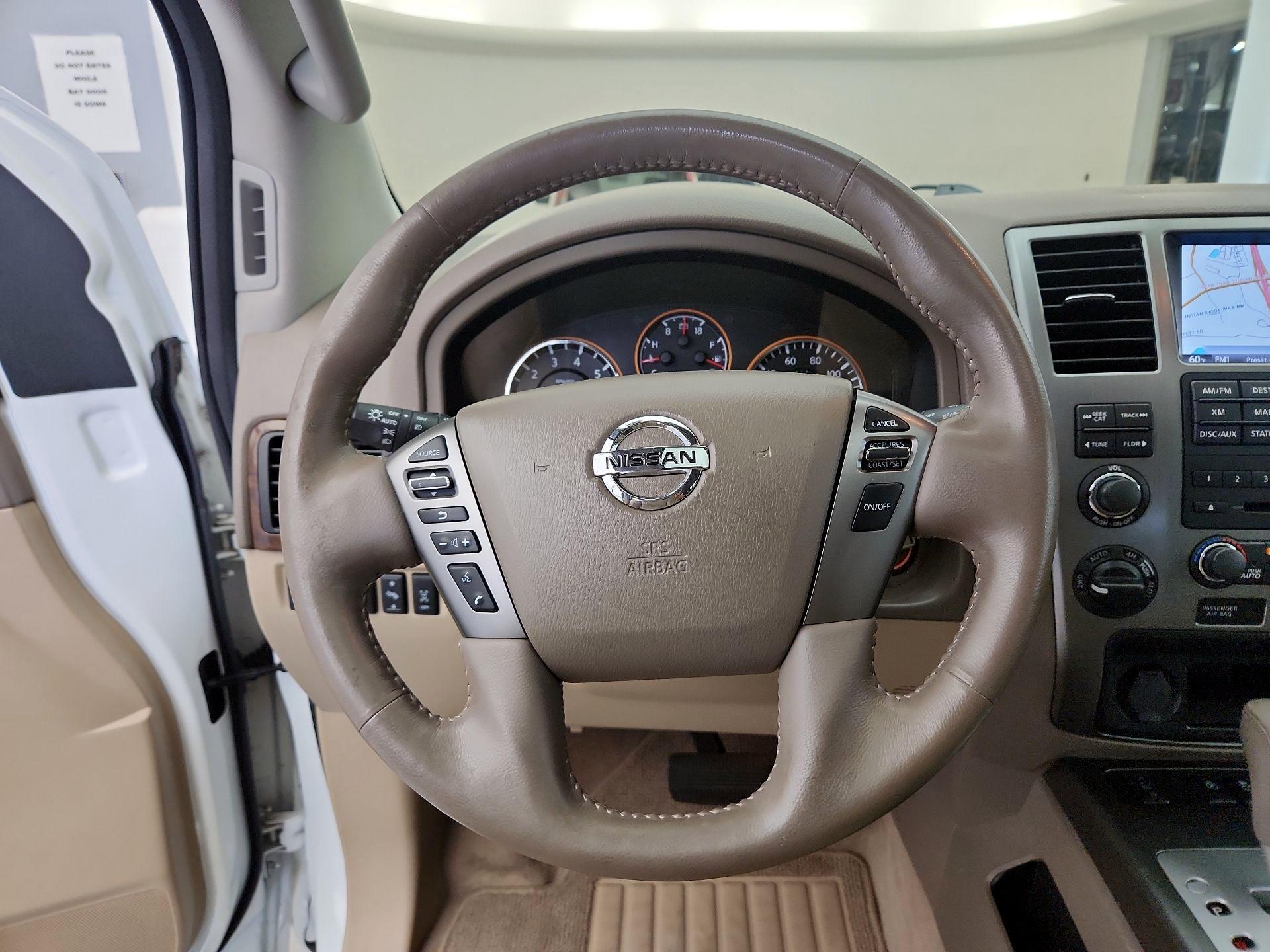 Thumbnail: 2014 Nissan Armada - 10