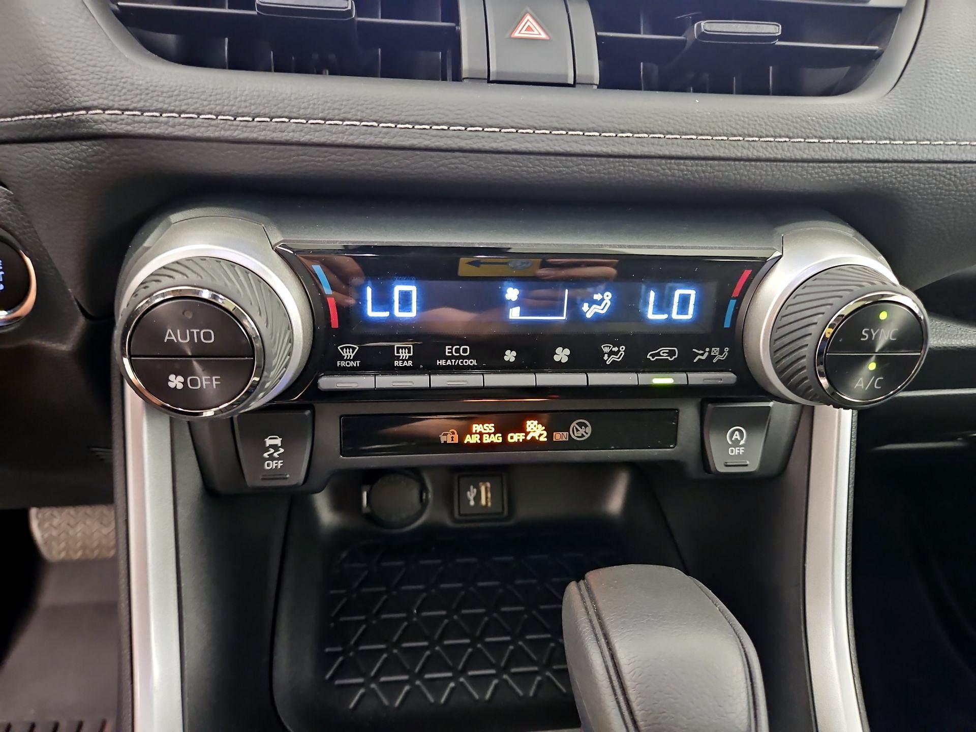 Thumbnail: 2023 Toyota RAV4 - 16
