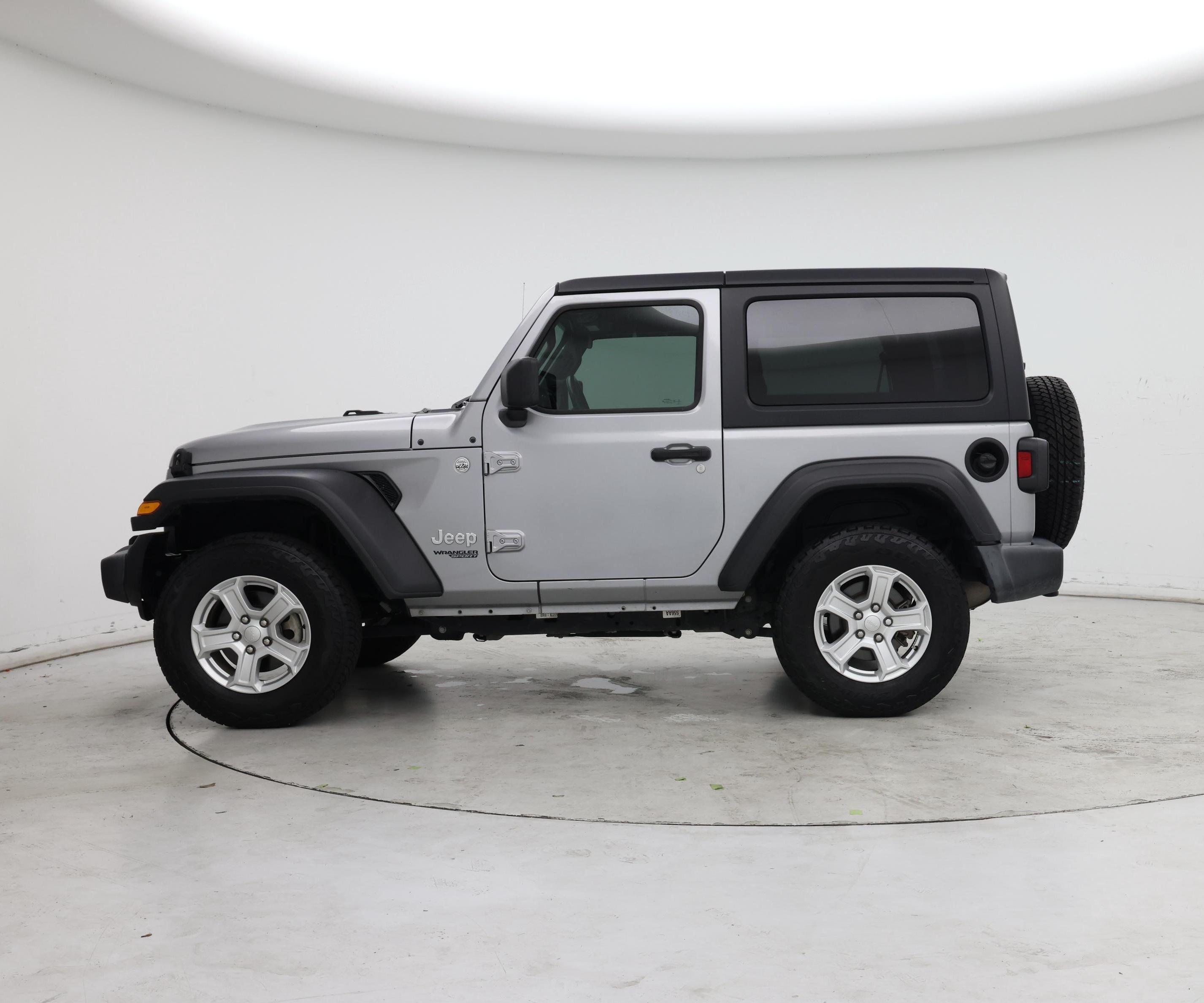 Thumbnail: 2021 Jeep Wrangler - 3