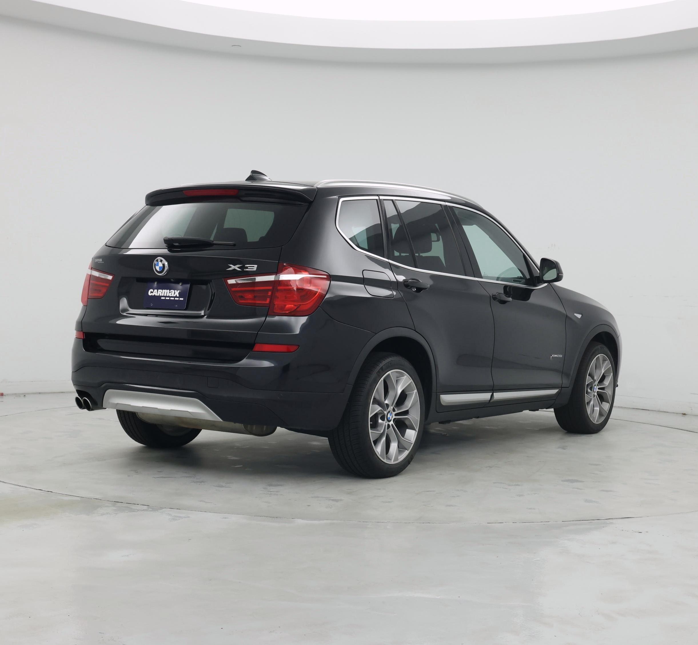 Thumbnail: 2017 BMW X3 - 8