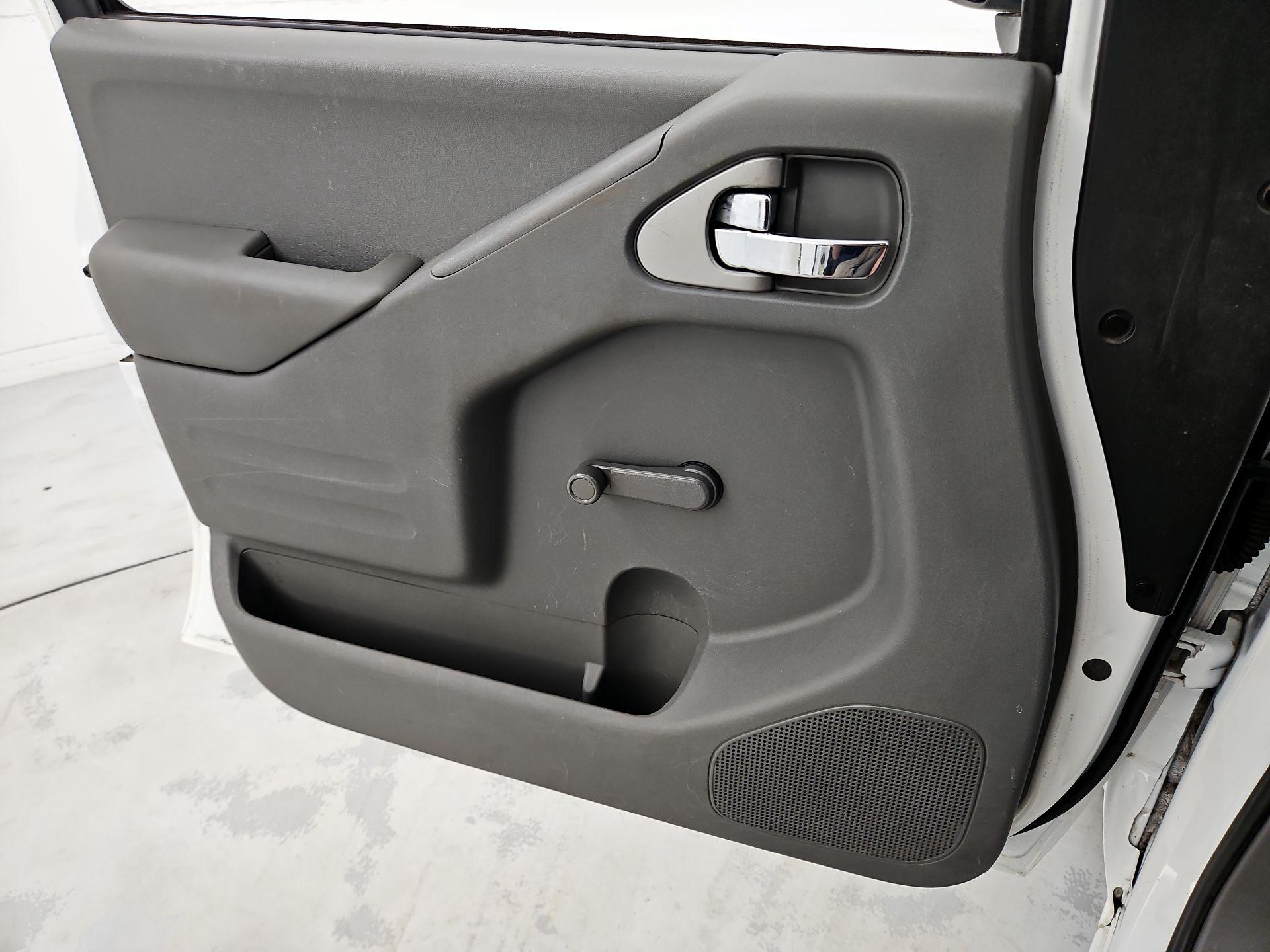 Thumbnail: 2016 Nissan Frontier - 12