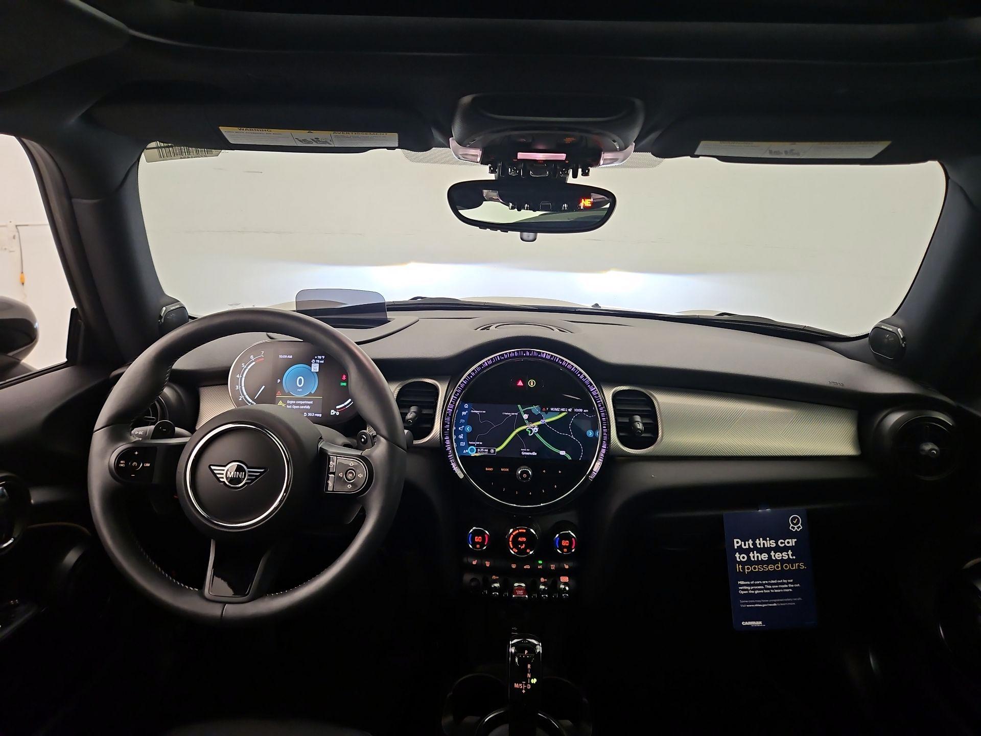 Thumbnail: 2022 MINI Cooper Hardtop - 9