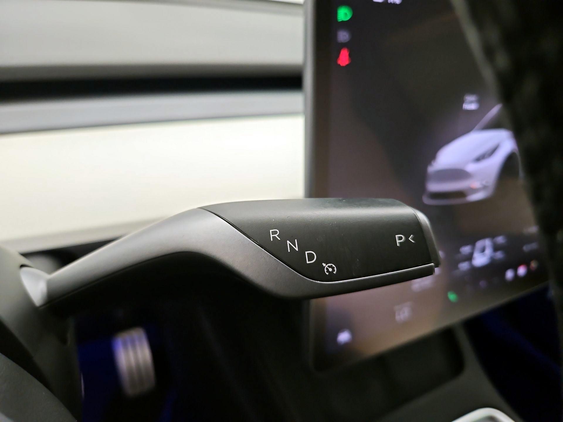 Thumbnail: 2022 Tesla Model Y - 17