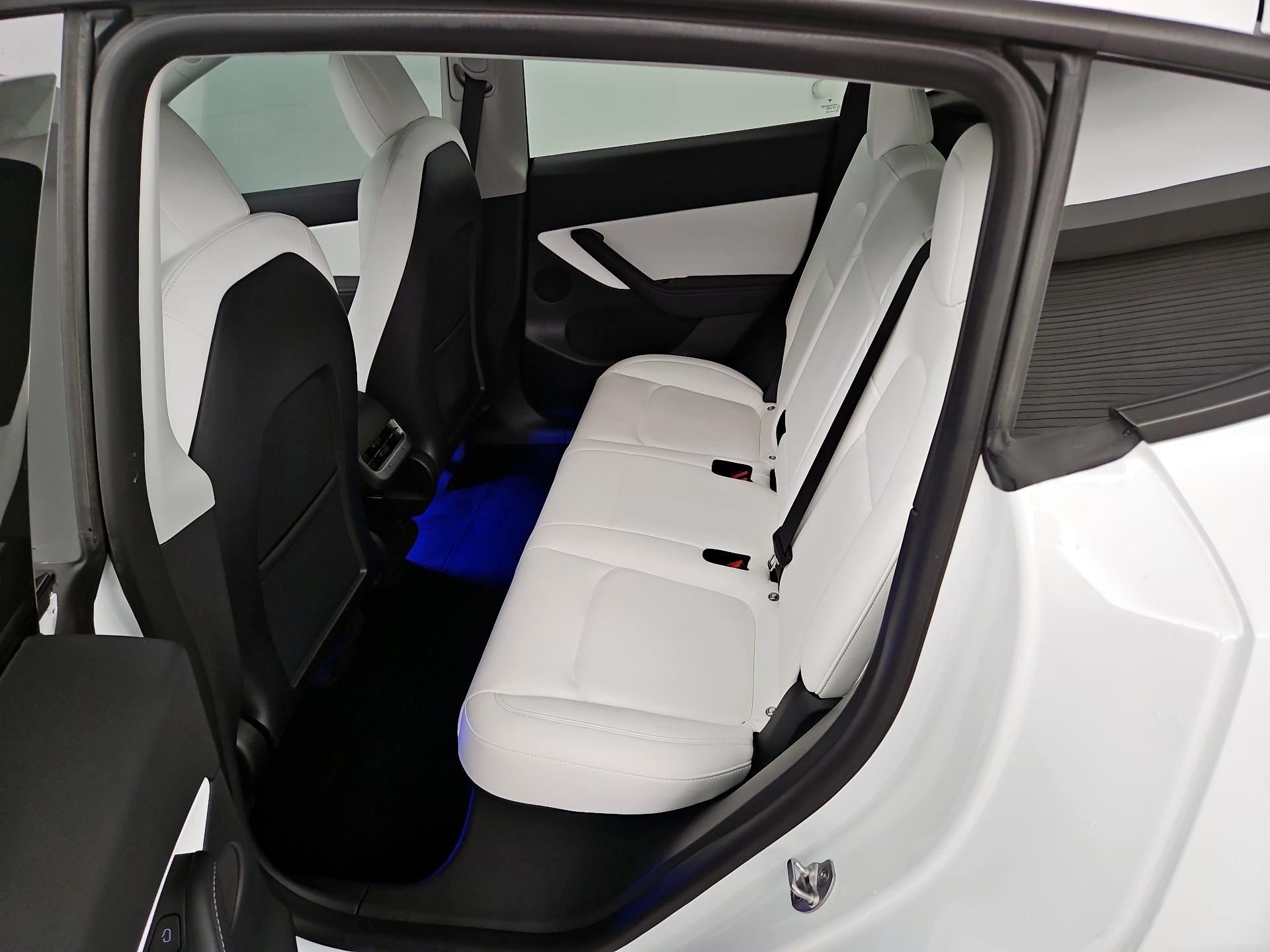 Thumbnail: 2022 Tesla Model Y - 19