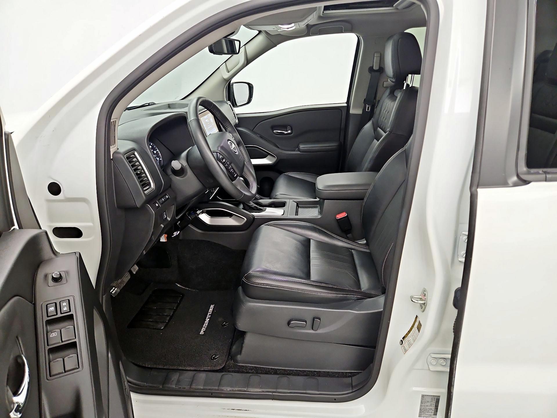 Thumbnail: 2024 Nissan Frontier - 11