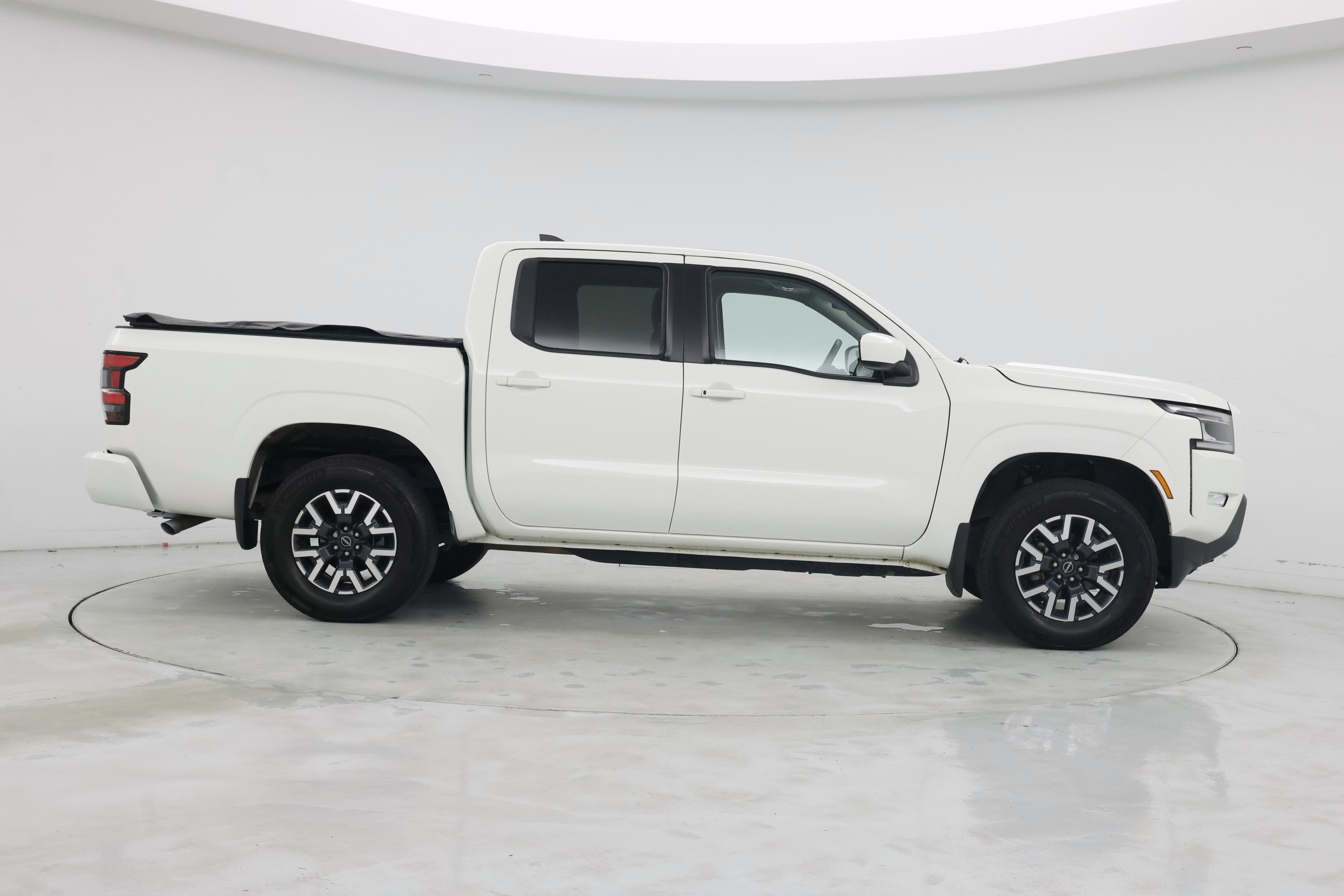 Thumbnail: 2024 Nissan Frontier - 7