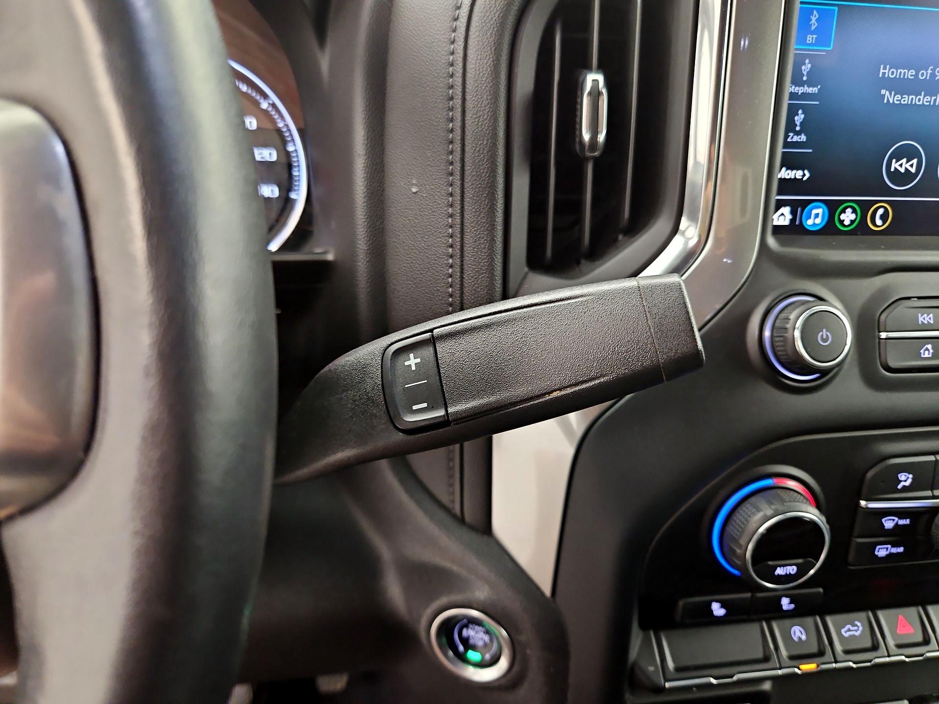 Thumbnail: 2019 Chevrolet Silverado 1500 - 17