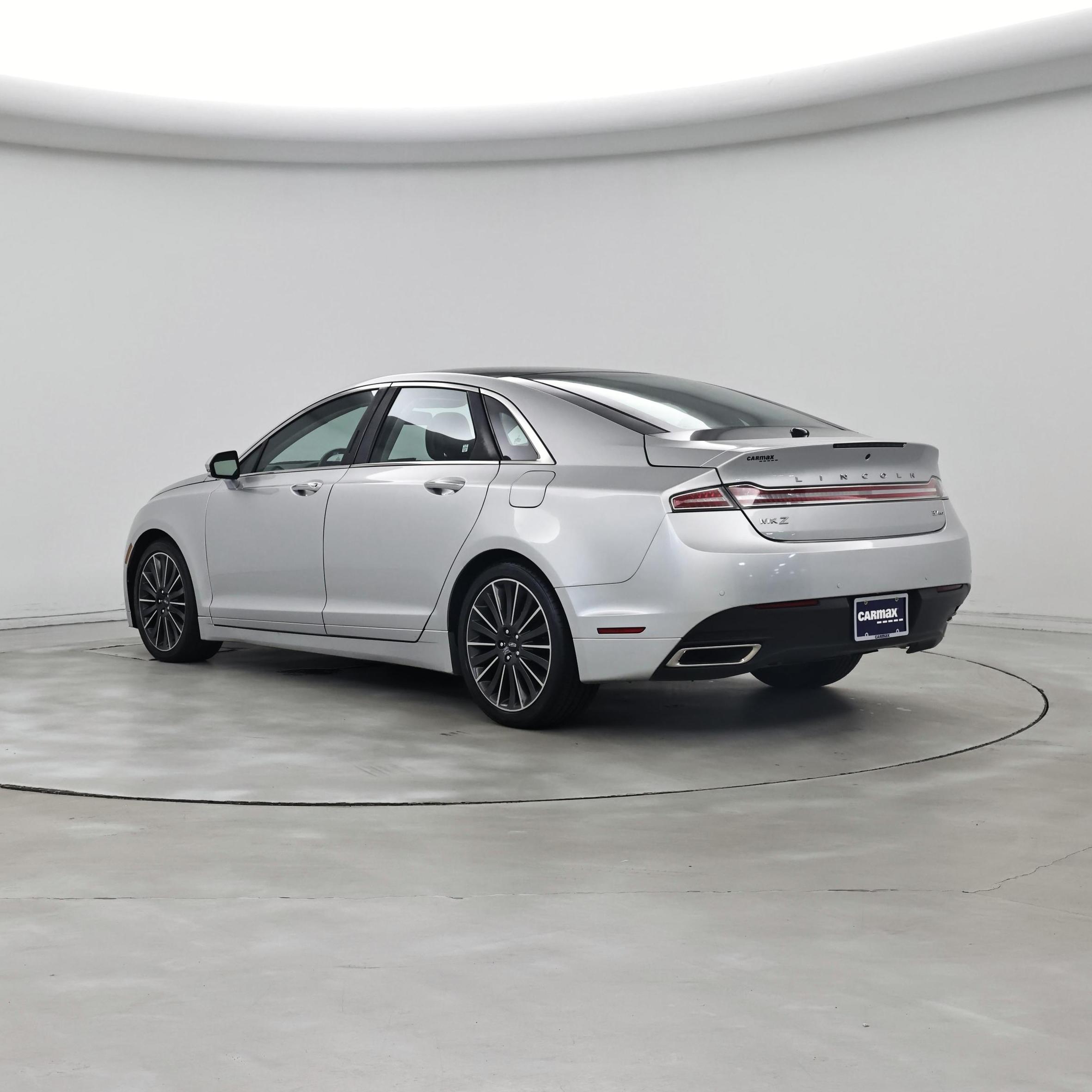 Thumbnail: 2016 Lincoln MKZ - 2