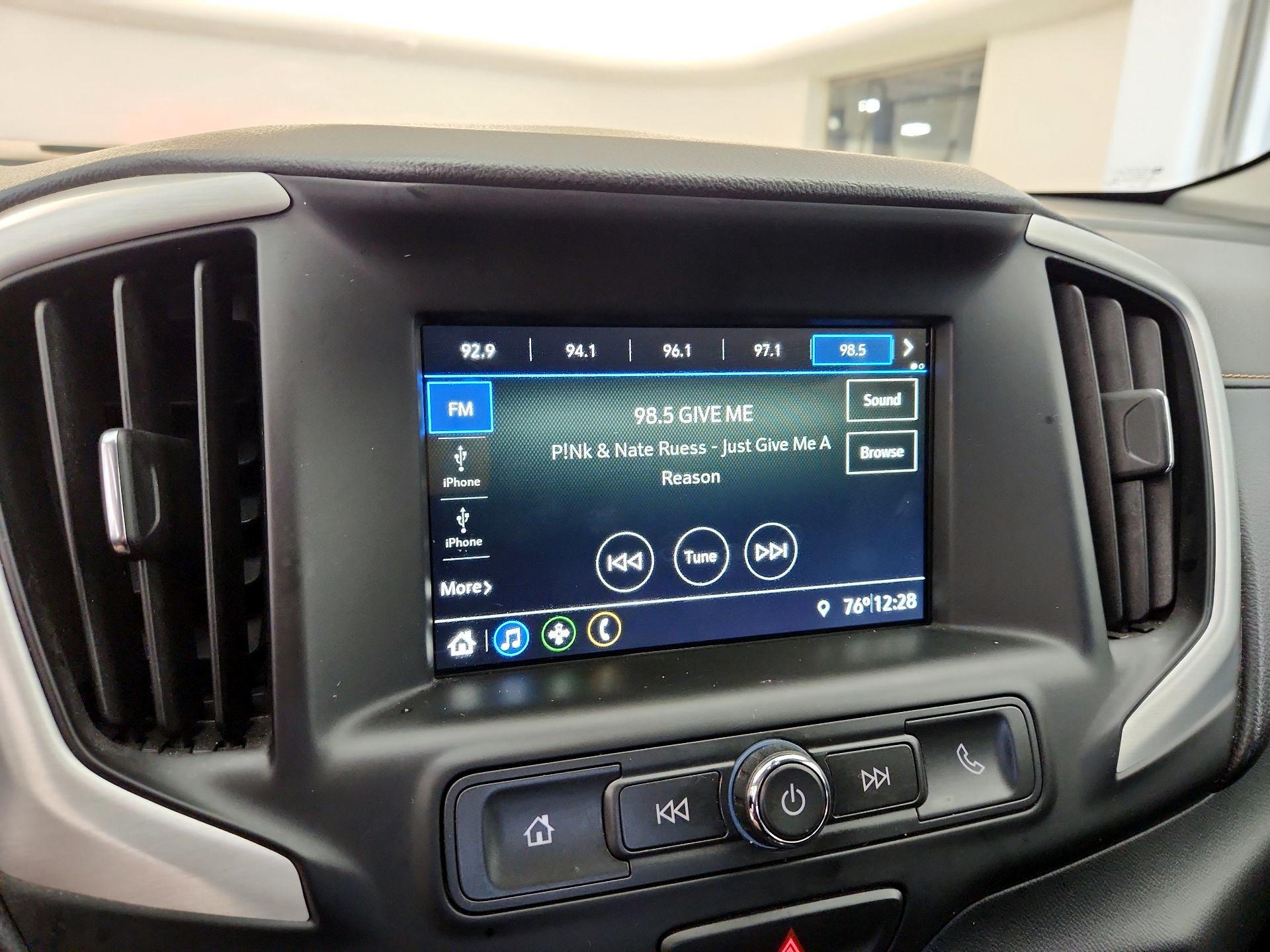Thumbnail: 2019 GMC Terrain - 15