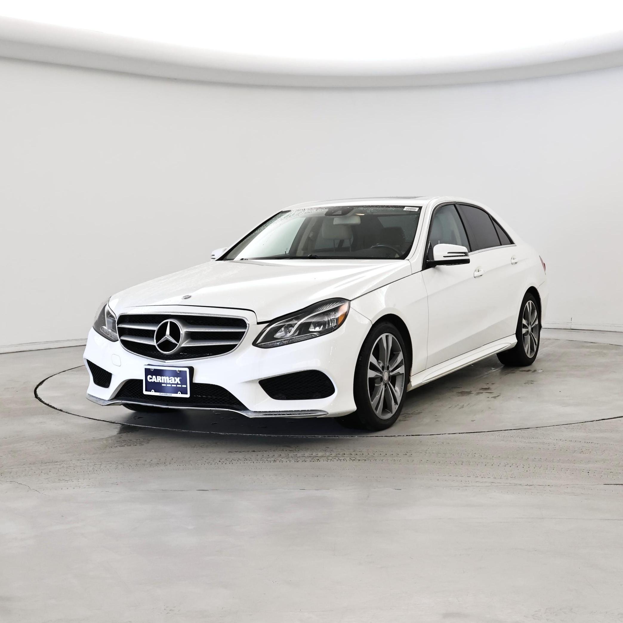 Thumbnail: 2016 Mercedes-Benz E-Class - 4