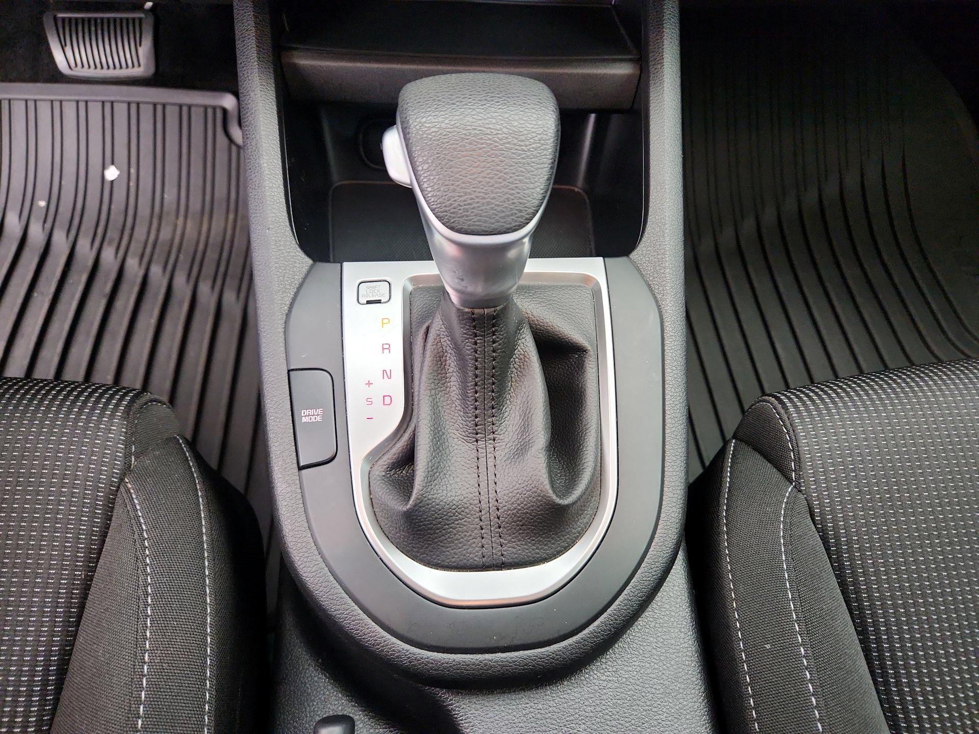 Thumbnail: 2021 Kia Forte - 17