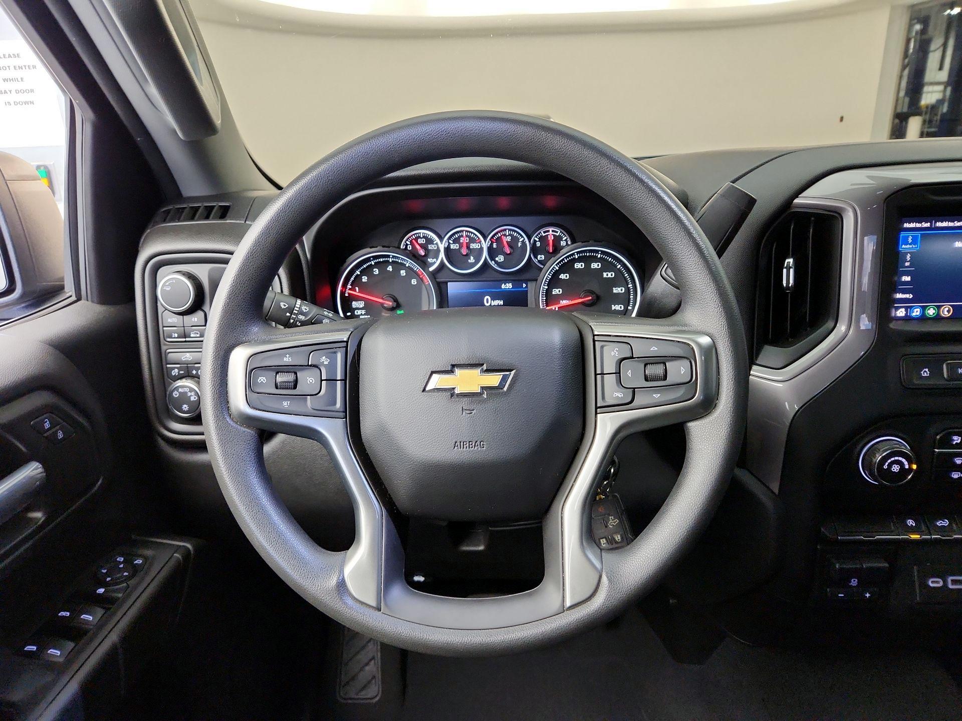 Thumbnail: 2021 Chevrolet Silverado 1500 - 10