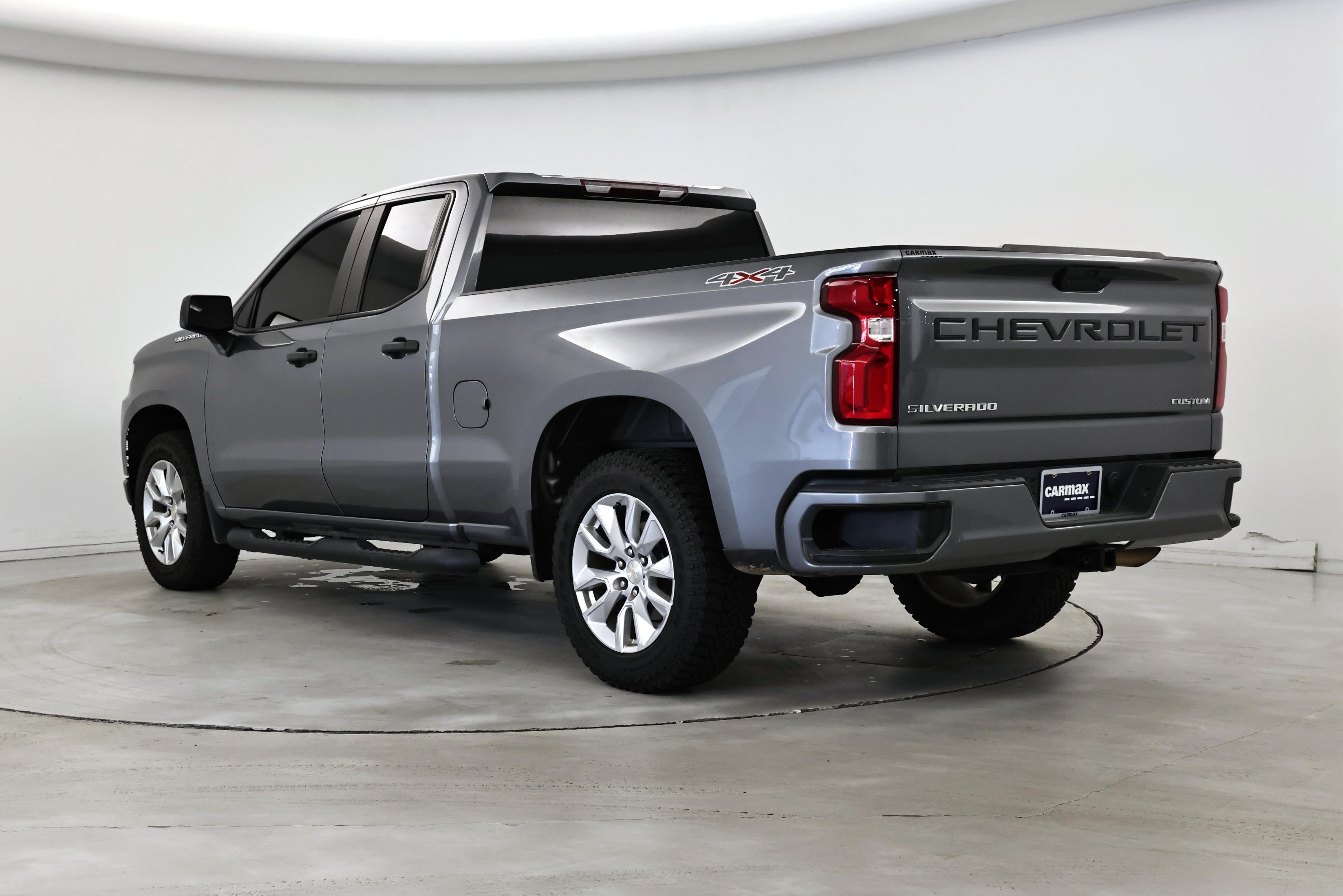 Thumbnail: 2021 Chevrolet Silverado 1500 - 2