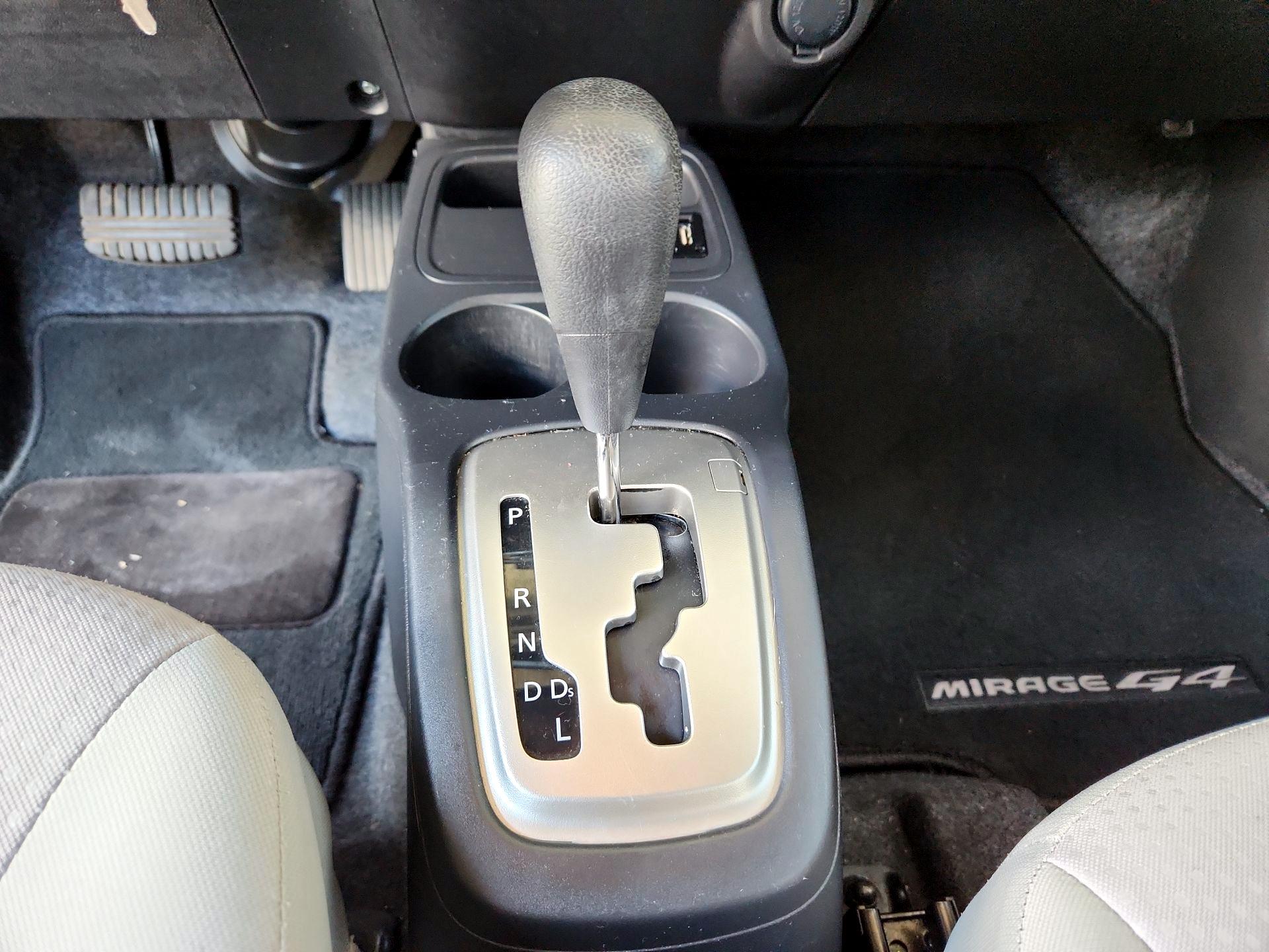 Thumbnail: 2020 Mitsubishi Mirage G4 - 17