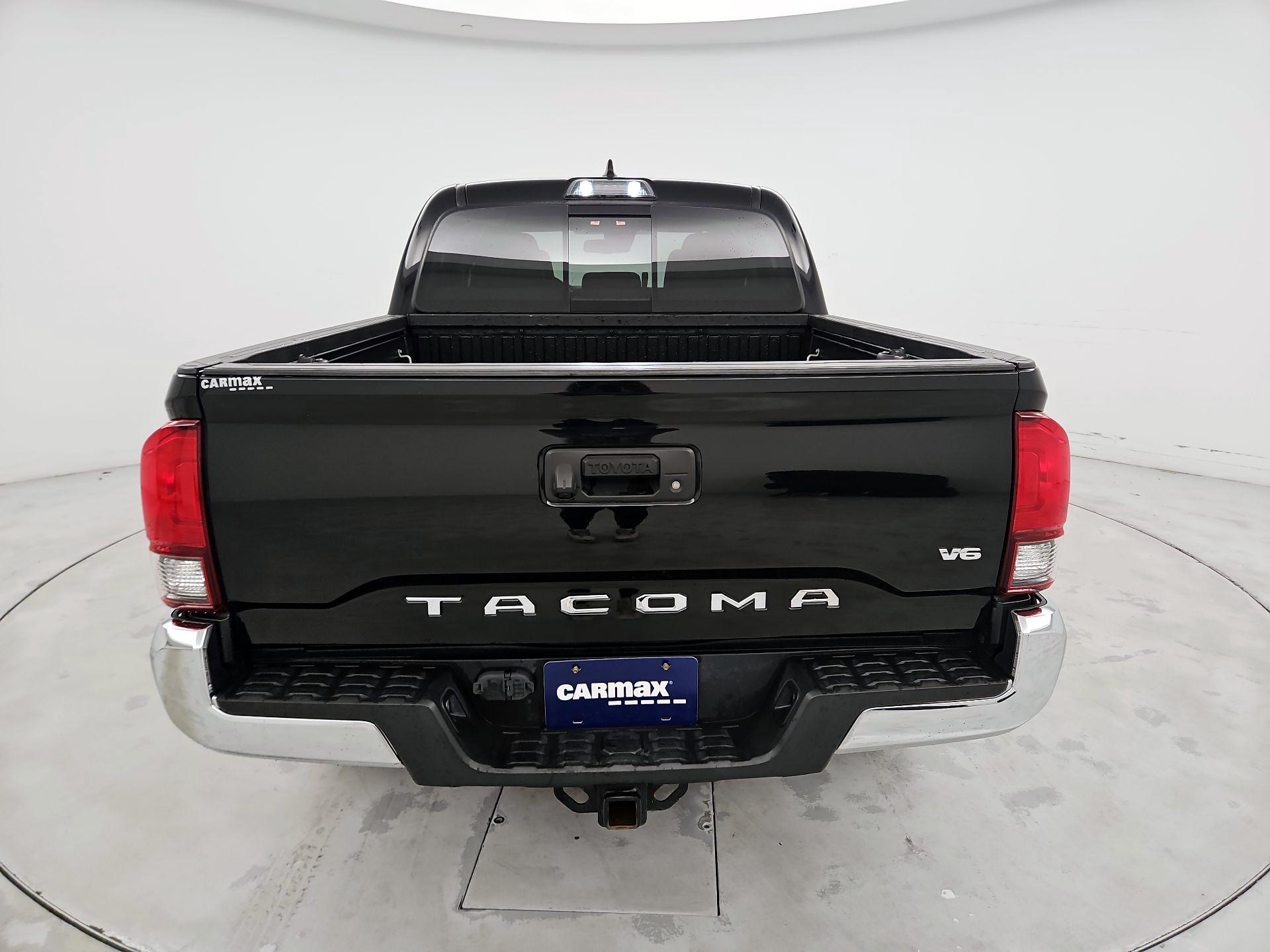 Thumbnail: 2019 Toyota Tacoma - 20