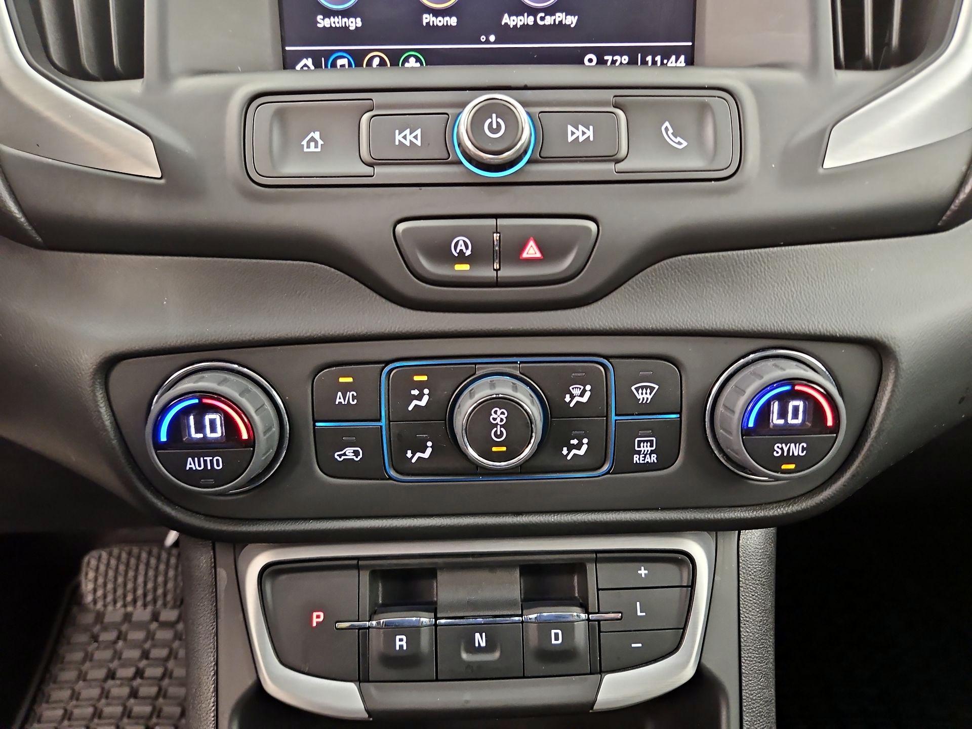 Thumbnail: 2022 GMC Terrain - 16