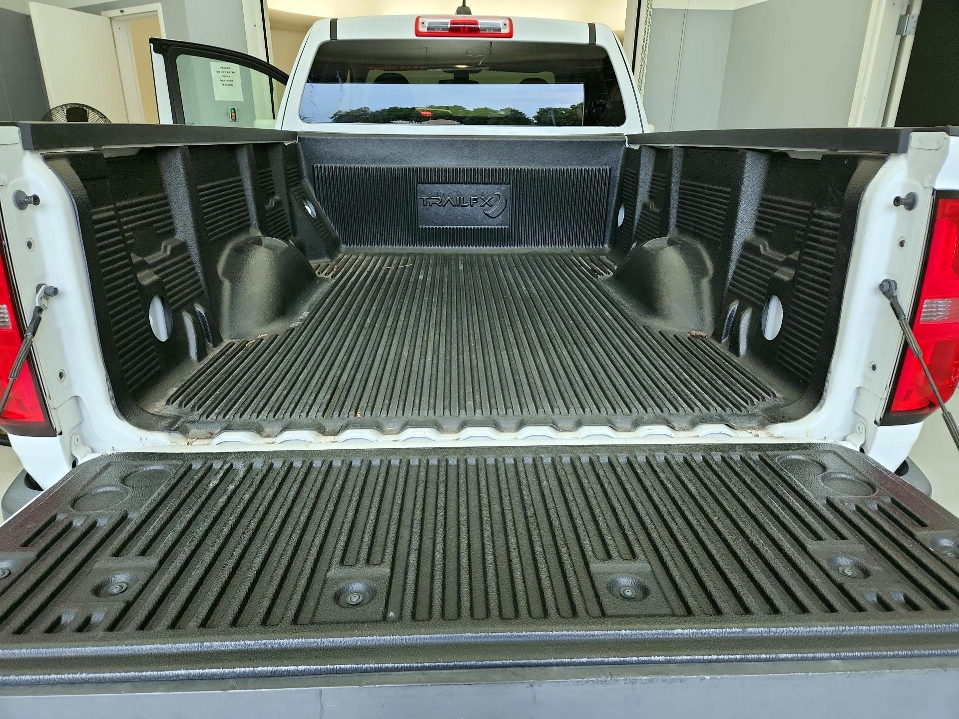 Thumbnail: 2020 Chevrolet Colorado - 19