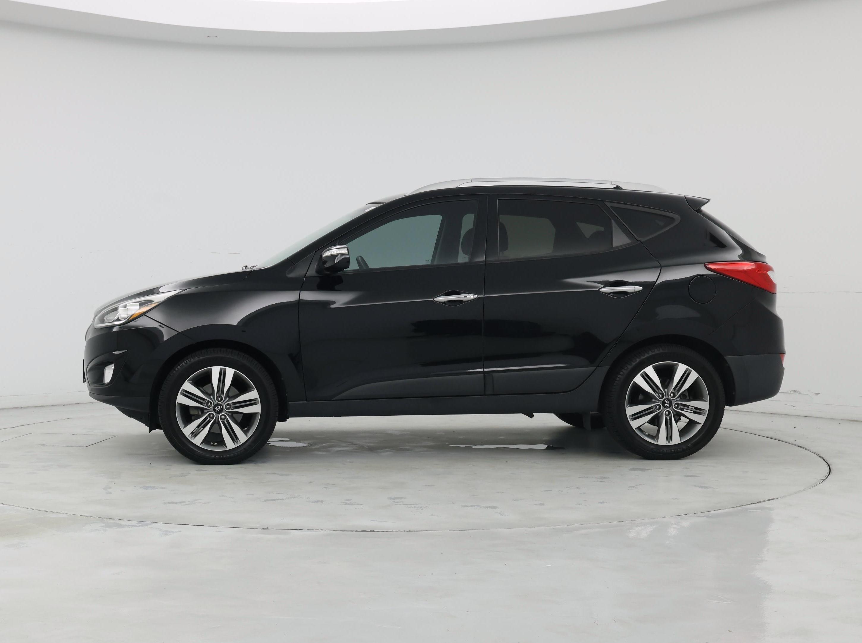 Thumbnail: 2015 Hyundai Tucson - 3