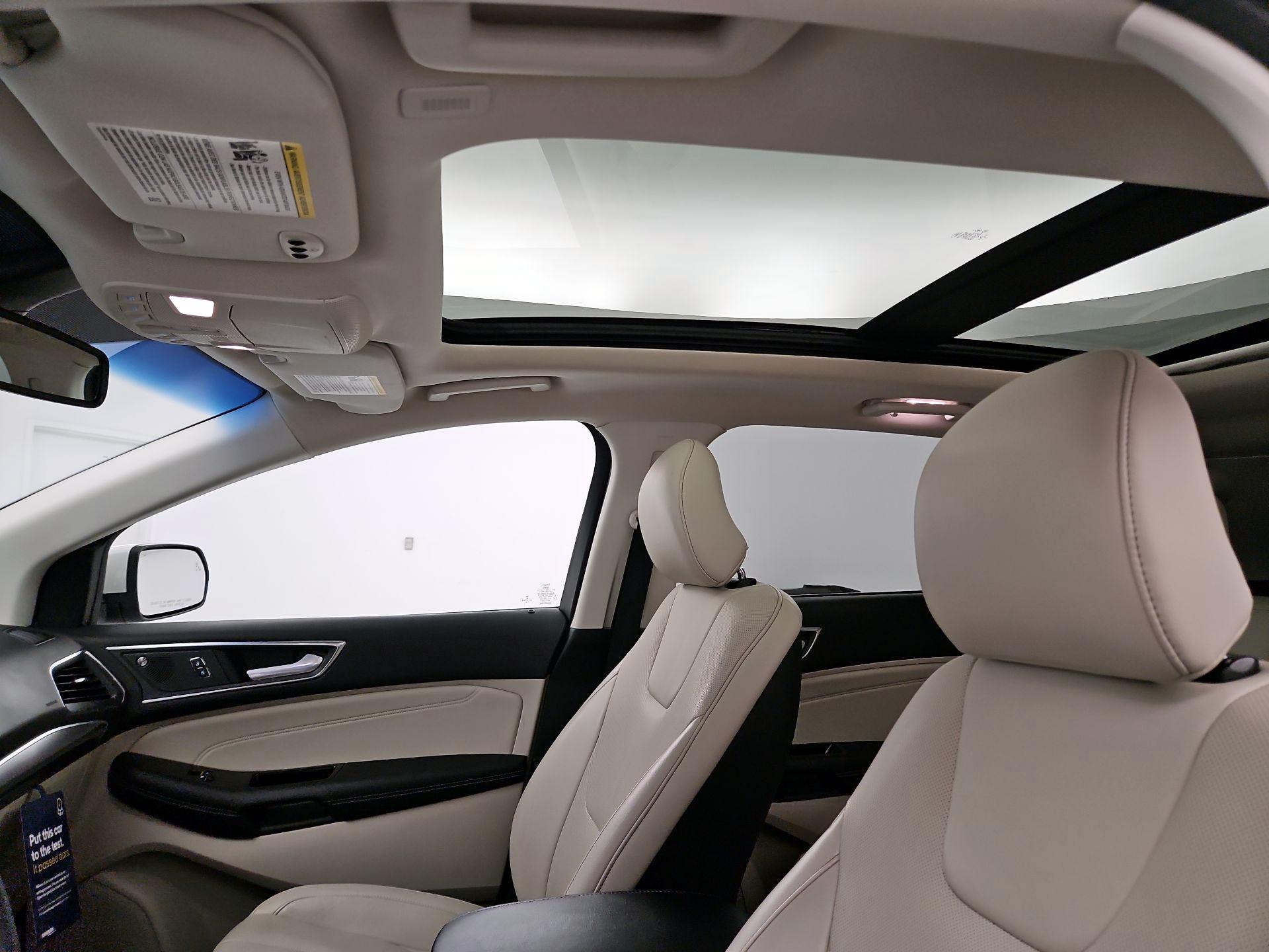 Thumbnail: 2019 Ford Edge - 20
