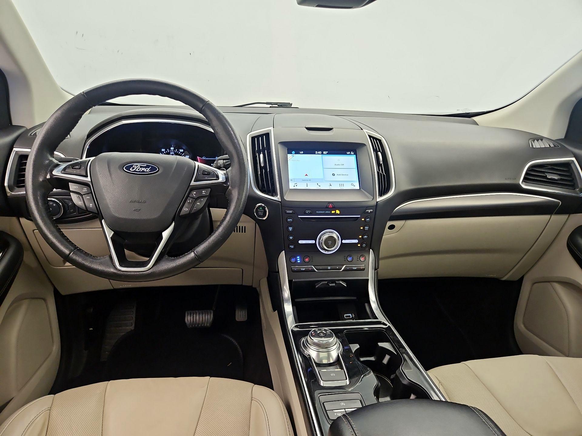 Thumbnail: 2019 Ford Edge - 9