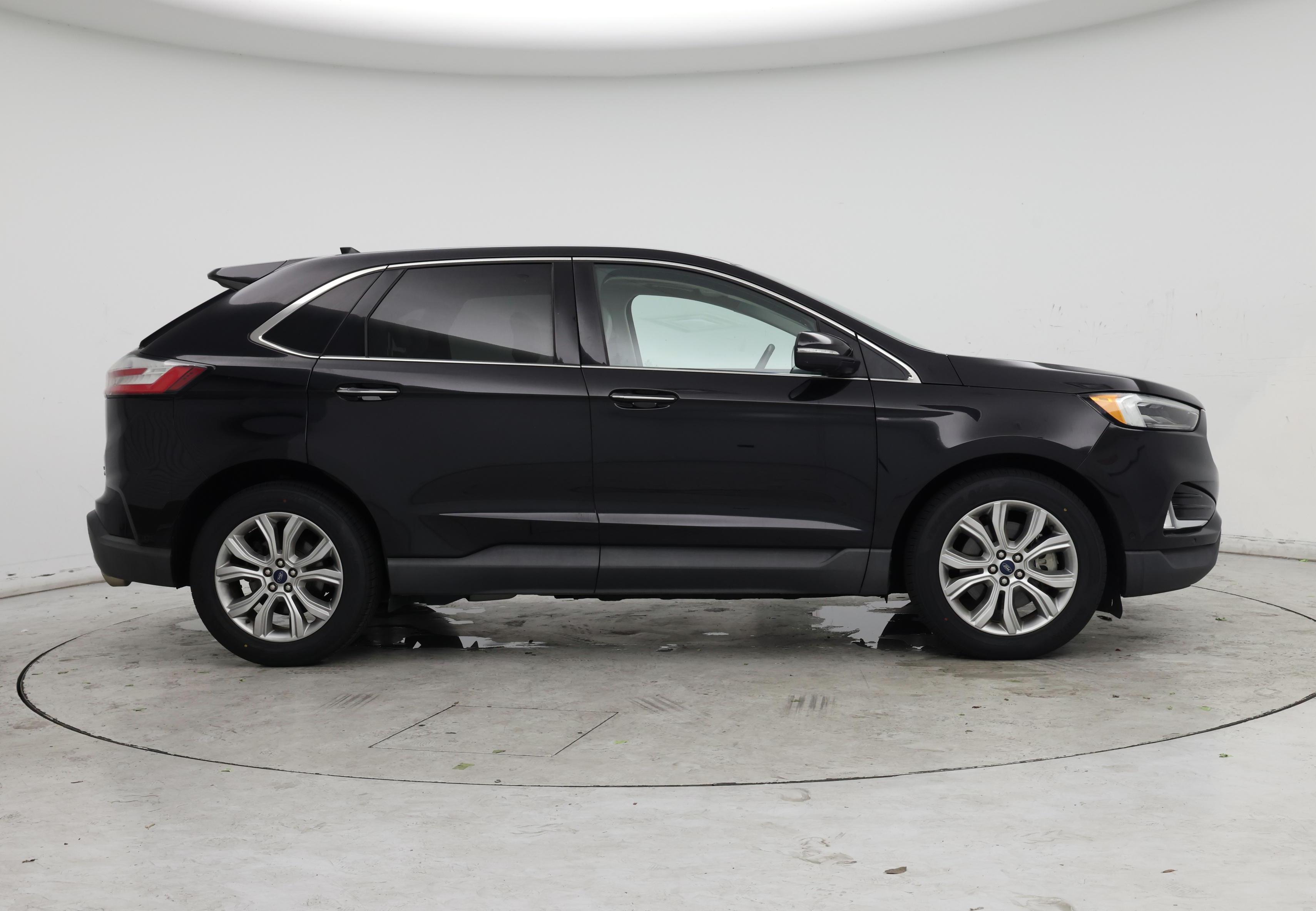 Thumbnail: 2019 Ford Edge - 7