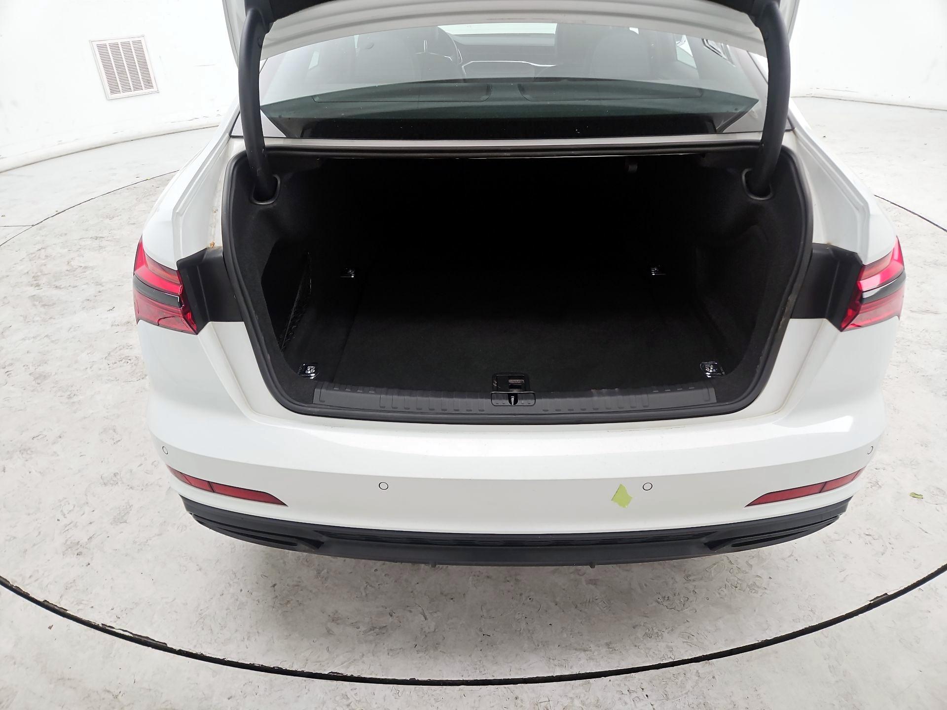 Thumbnail: 2022 Audi A6 - 20