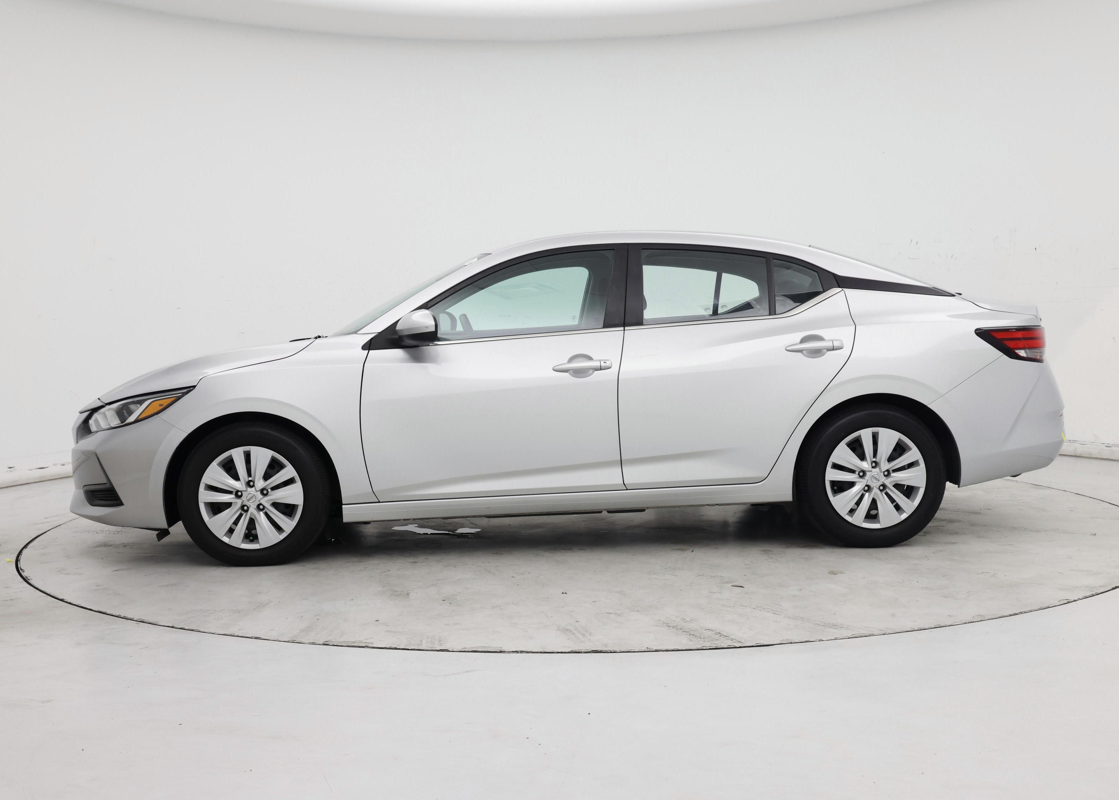 Thumbnail: 2023 Nissan Sentra - 3