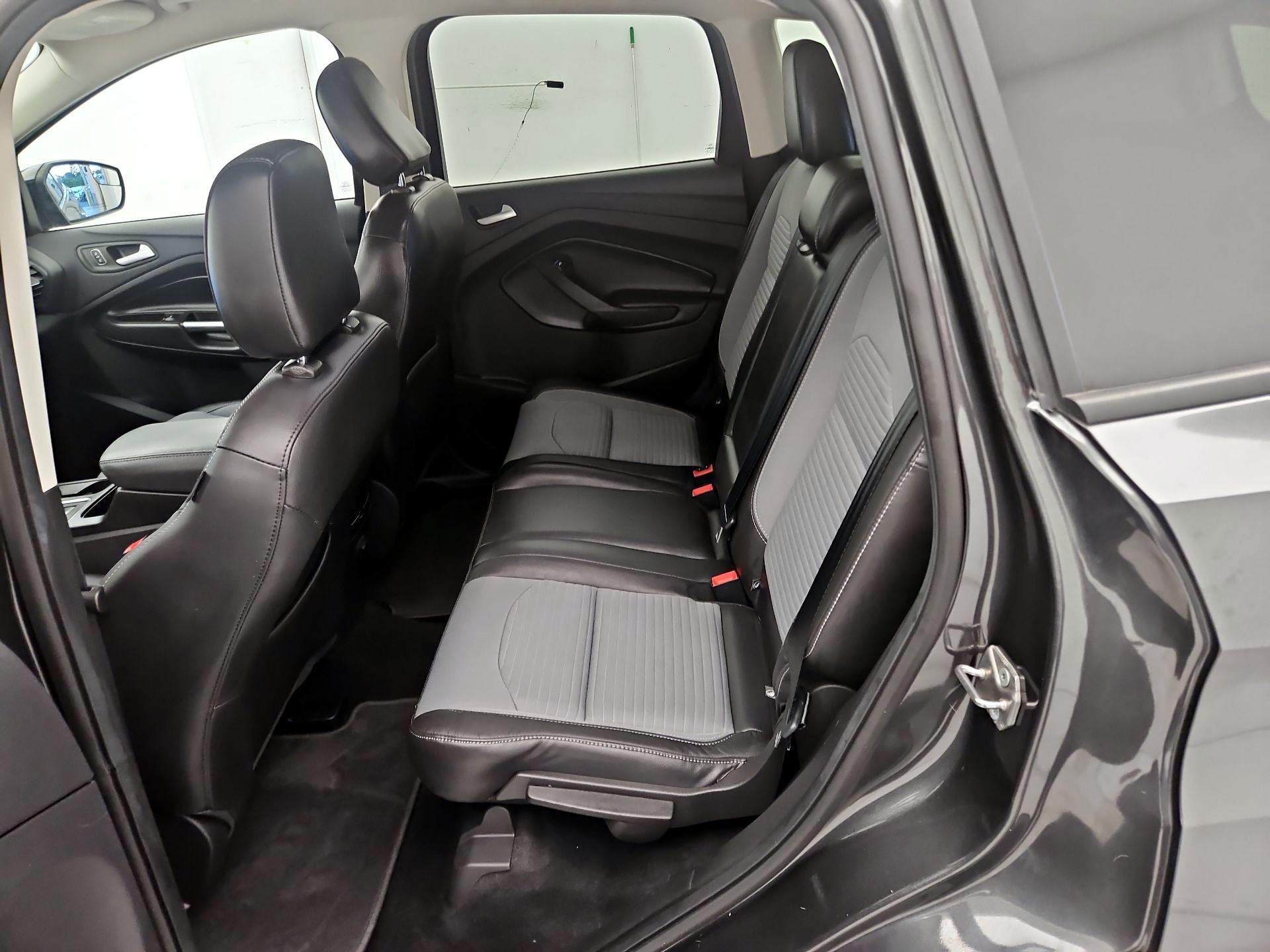 Thumbnail: 2019 Ford Escape - 19