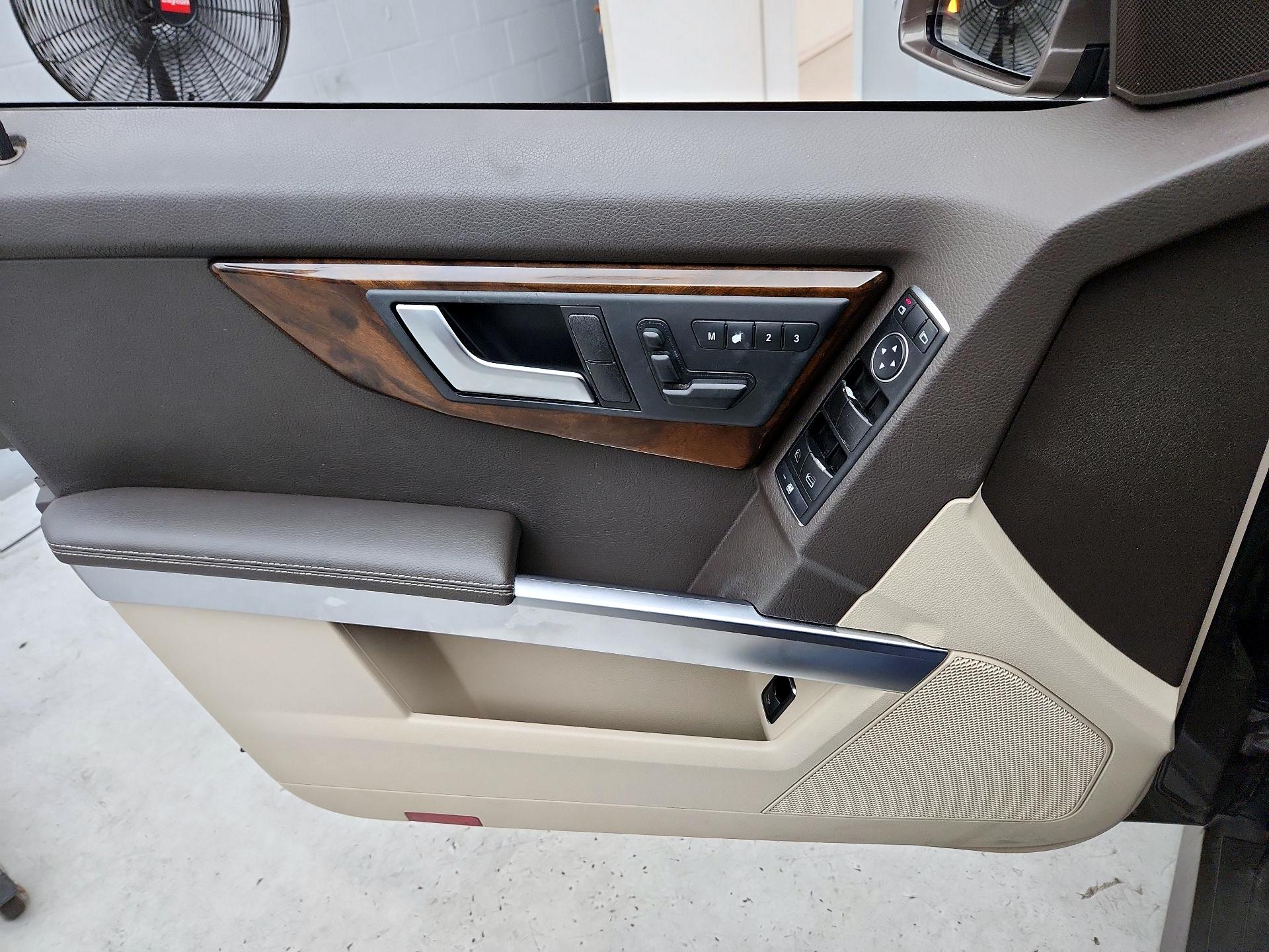 Thumbnail: 2014 Mercedes-Benz GLK - 12