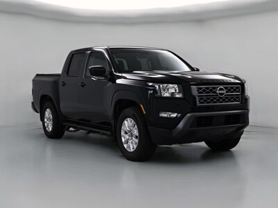 Black 2022 Nissan Frontier SV