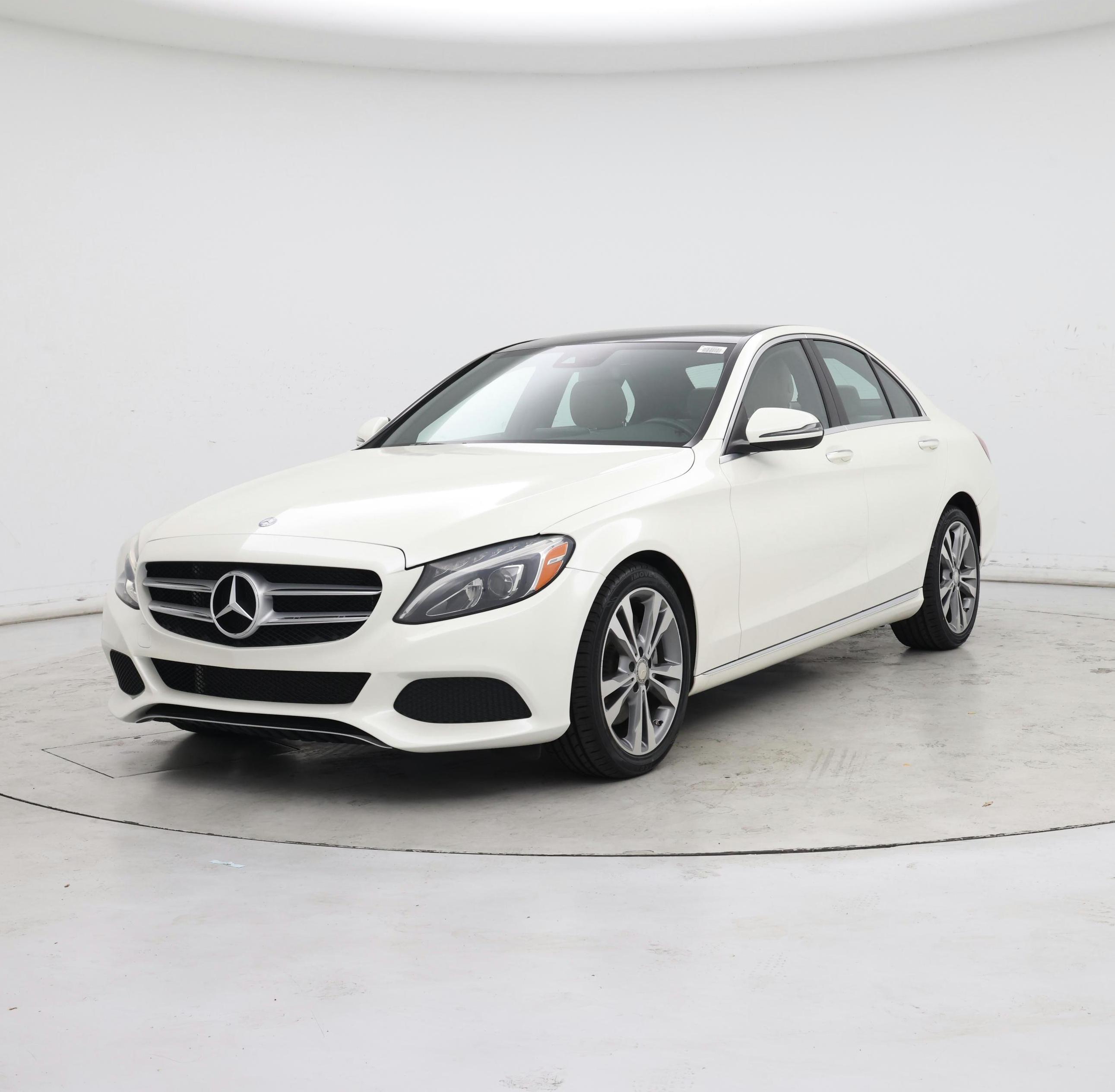Thumbnail: 2016 Mercedes-Benz C-Class - 4