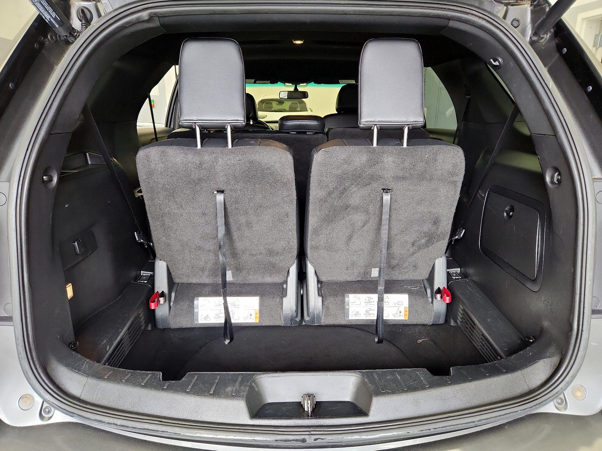 Thumbnail: 2016 Ford Explorer - 20