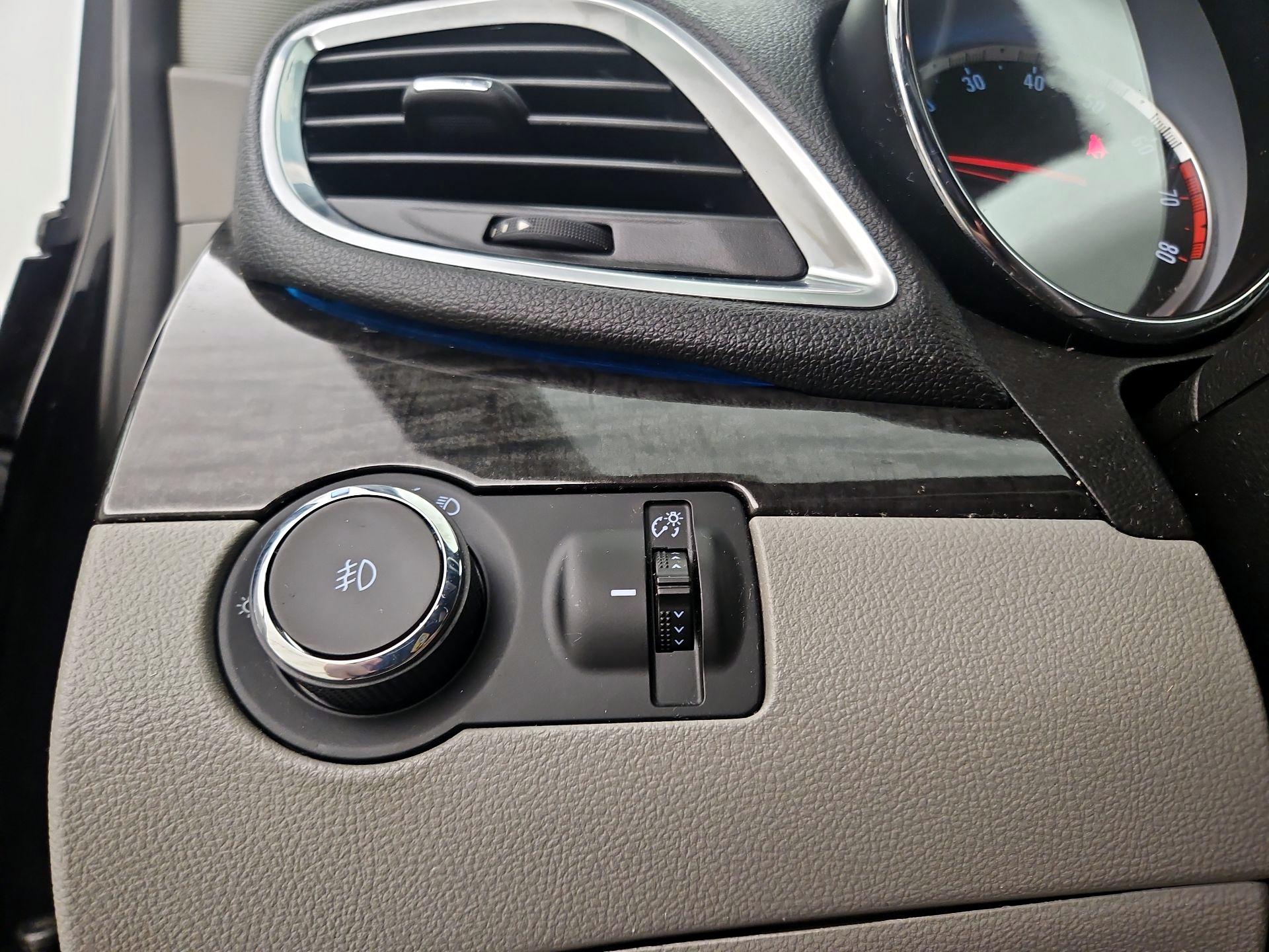Thumbnail: 2016 Buick Encore - 13
