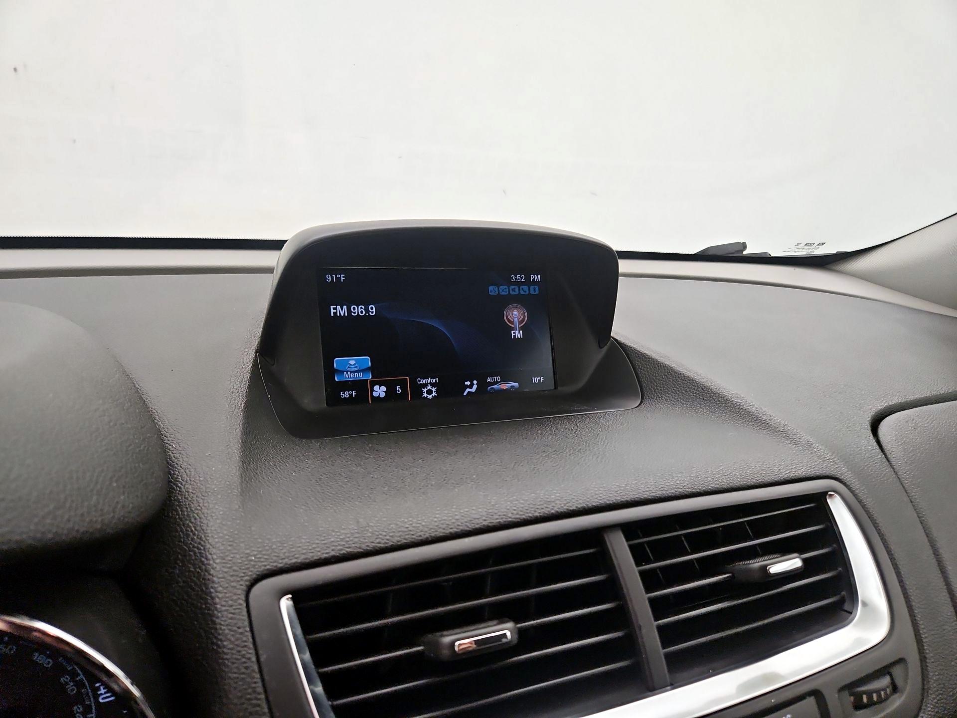 Thumbnail: 2016 Buick Encore - 15