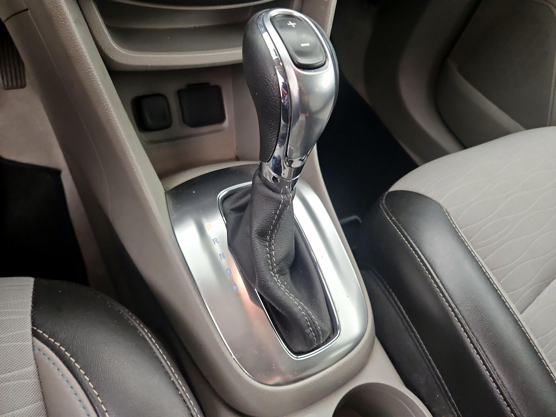 Thumbnail: 2016 Buick Encore - 17