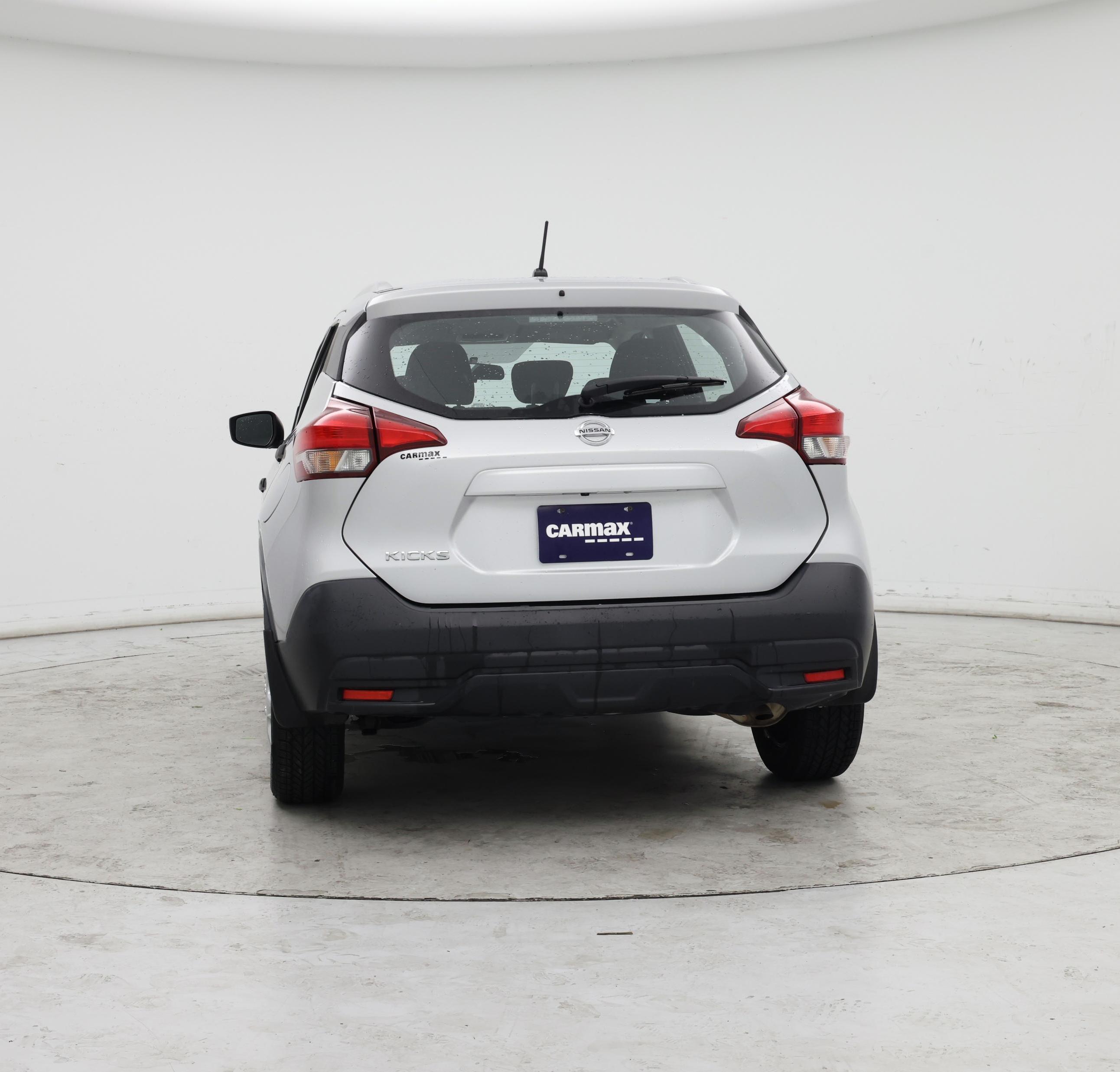 Thumbnail: 2018 Nissan Kicks - 6