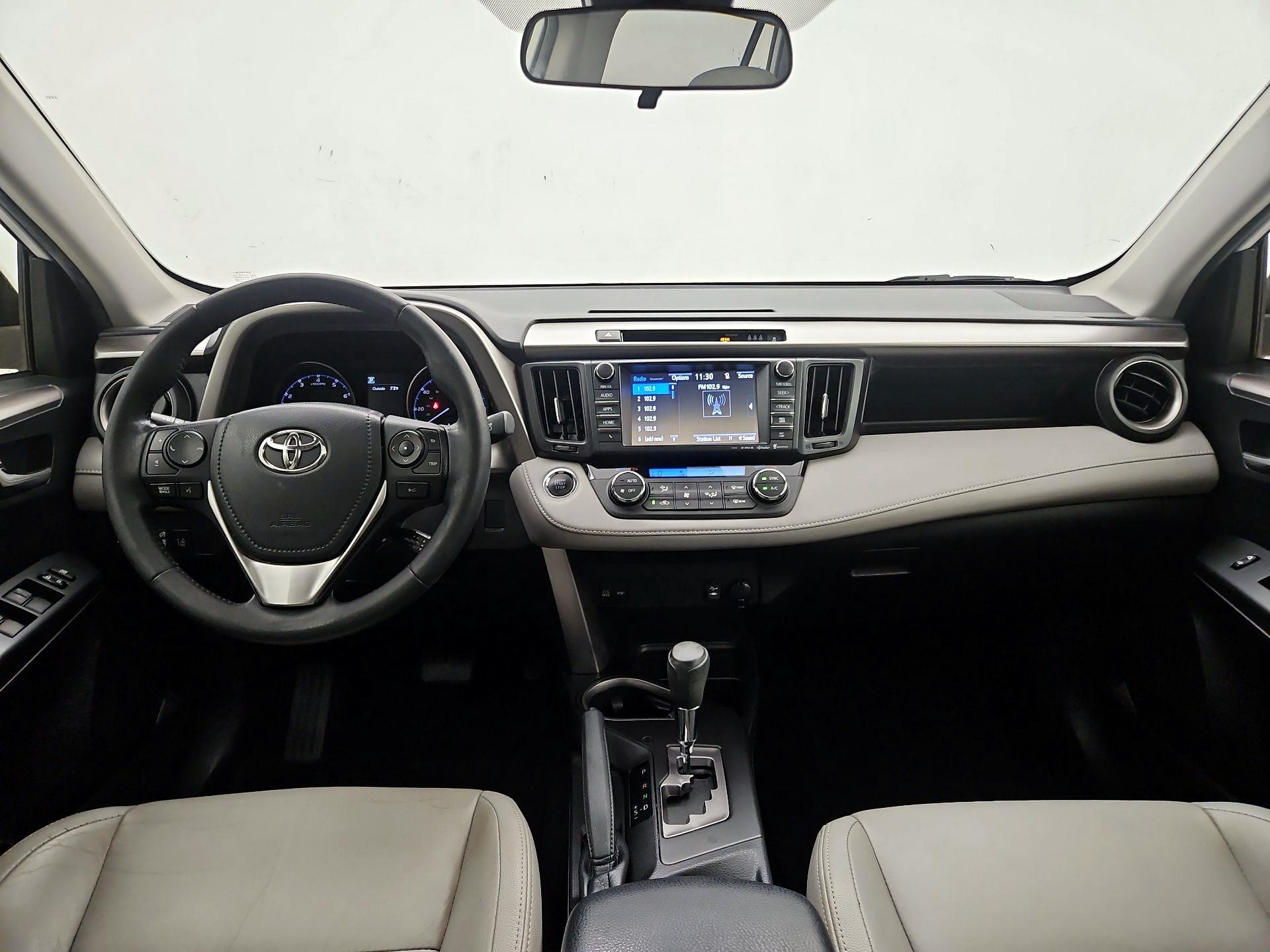 Thumbnail: 2018 Toyota RAV4 - 9