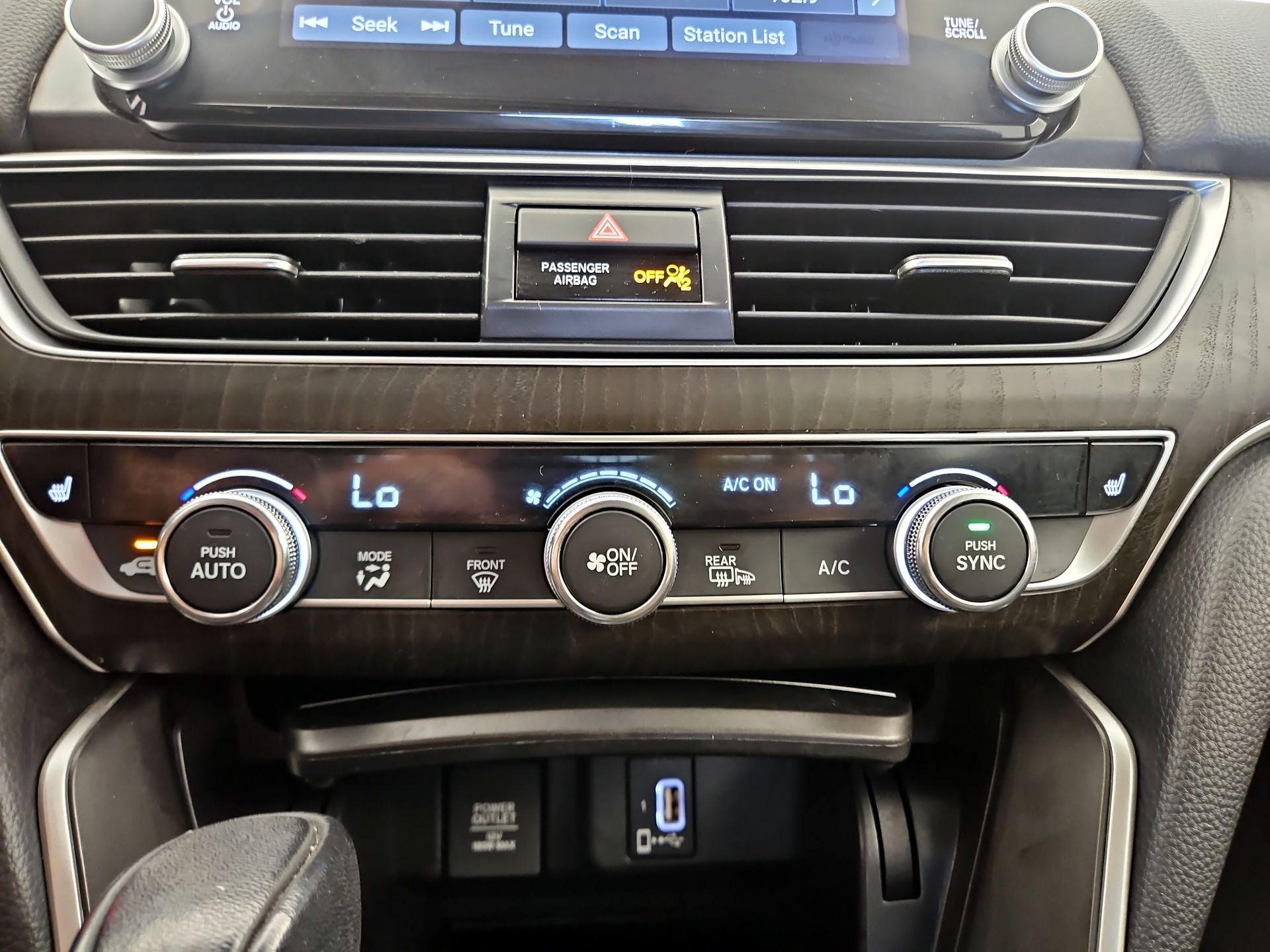 Thumbnail: 2020 Honda Accord - 16