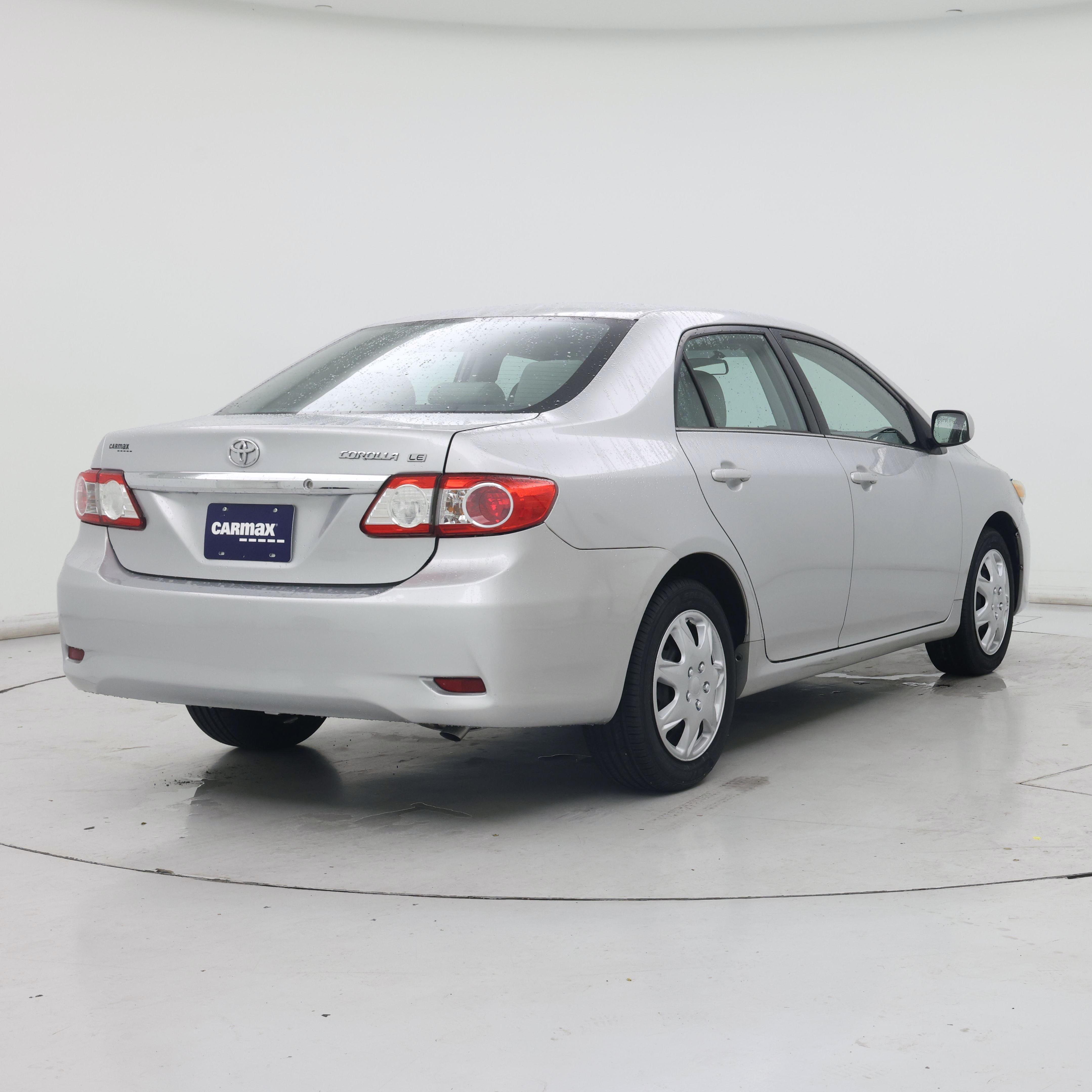 Thumbnail: 2013 Toyota Corolla - 8