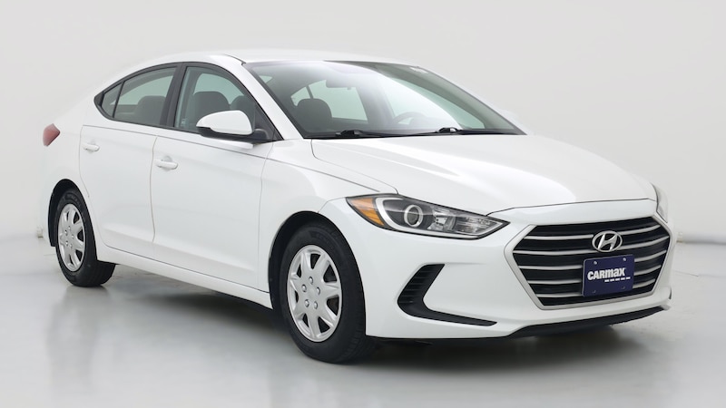 2017 Hyundai Elantra SE Hero Image