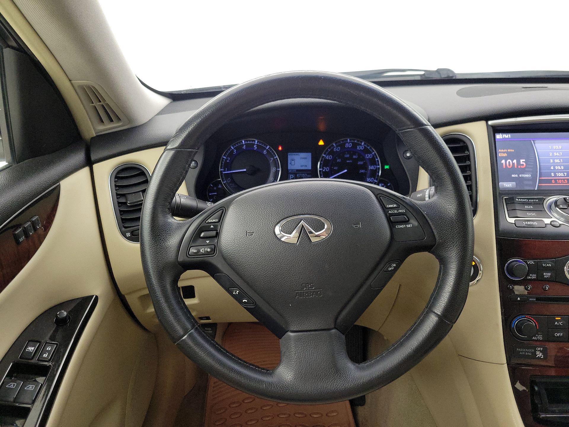 Thumbnail: 2017 INFINITI QX50 - 10