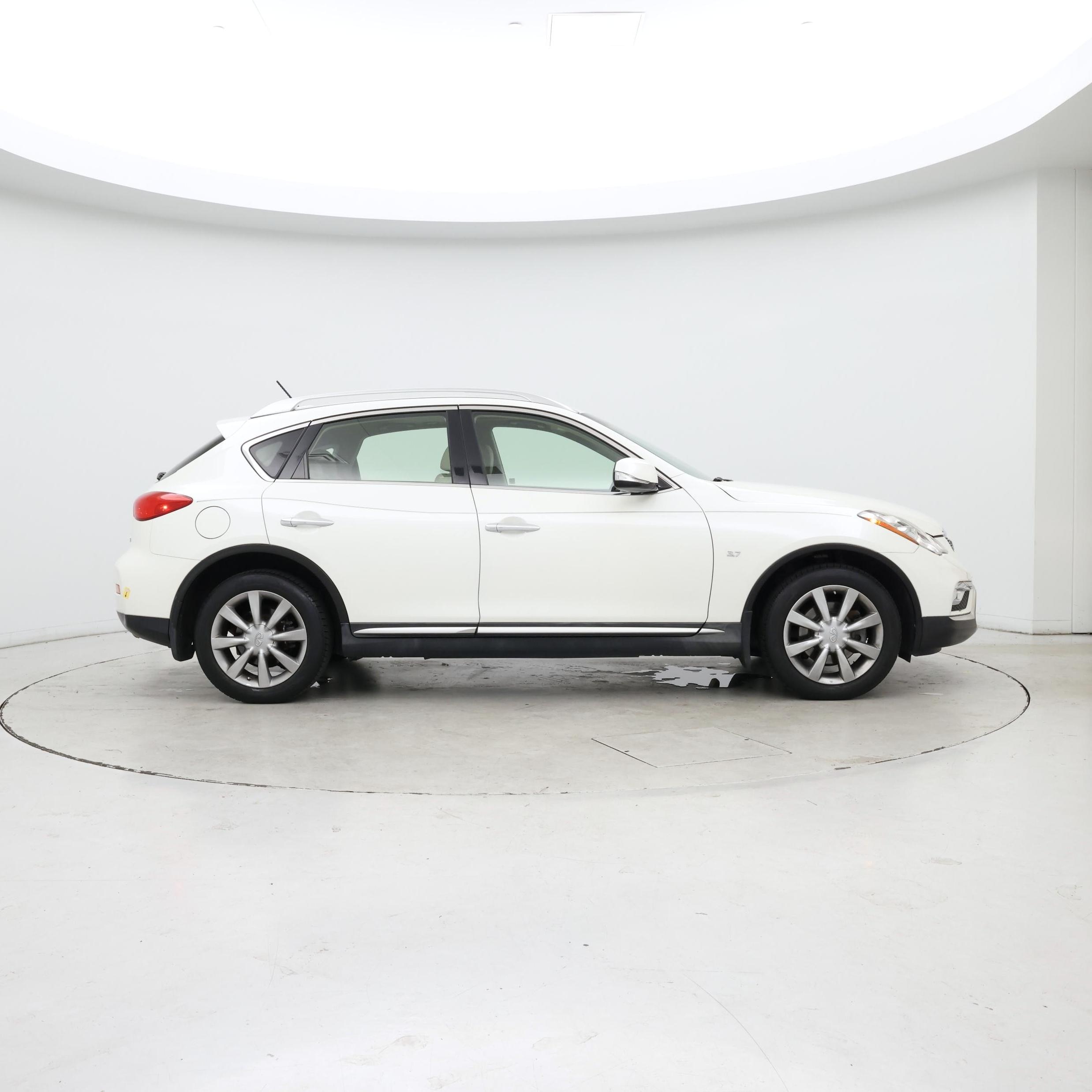 Thumbnail: 2017 INFINITI QX50 - 7