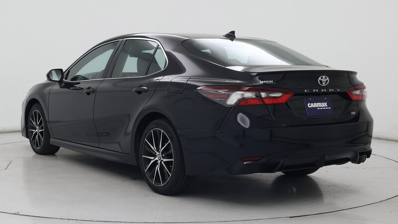 2023 Toyota Camry SE 2