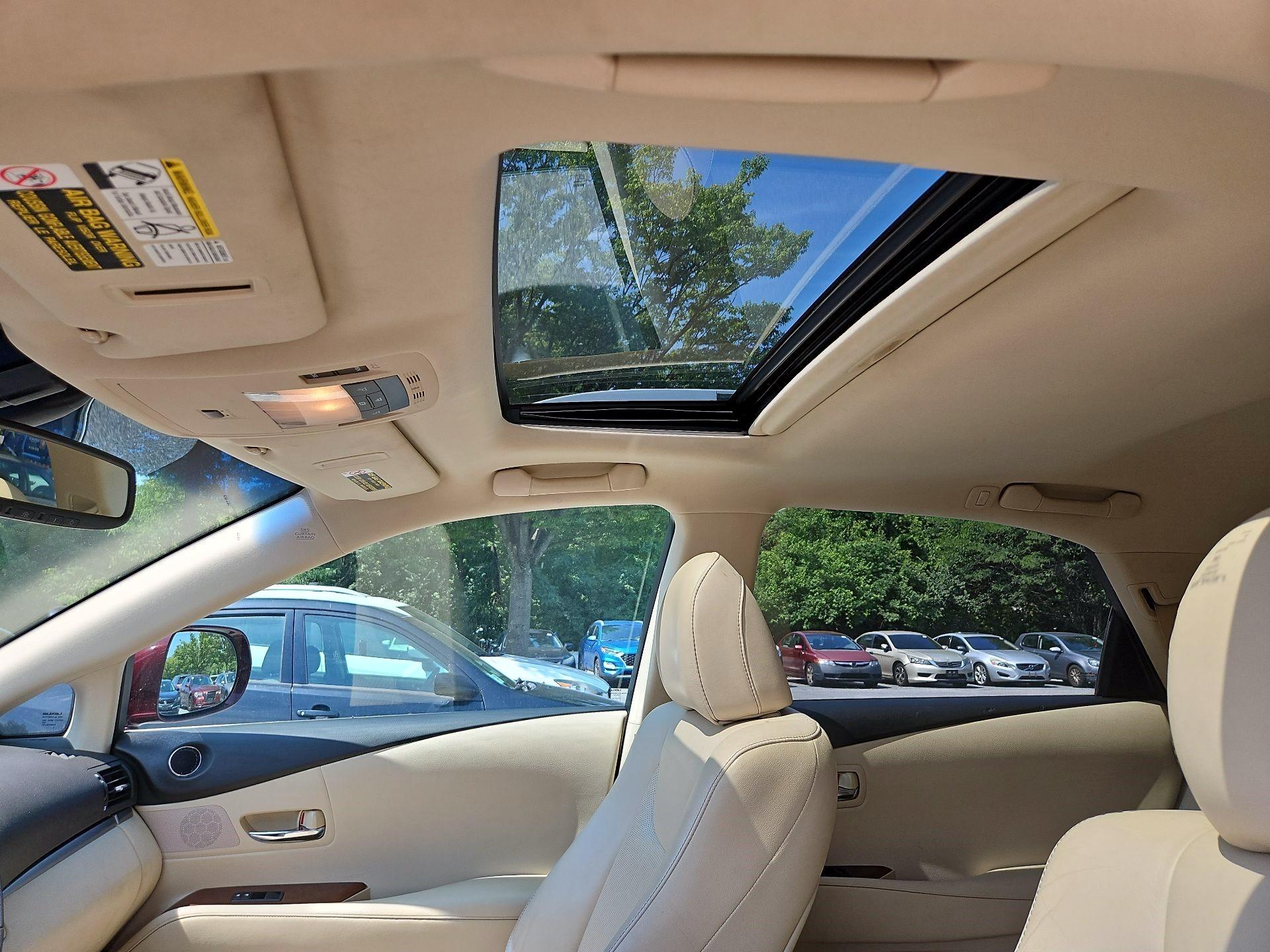 Thumbnail: 2014 Lexus RX - 18